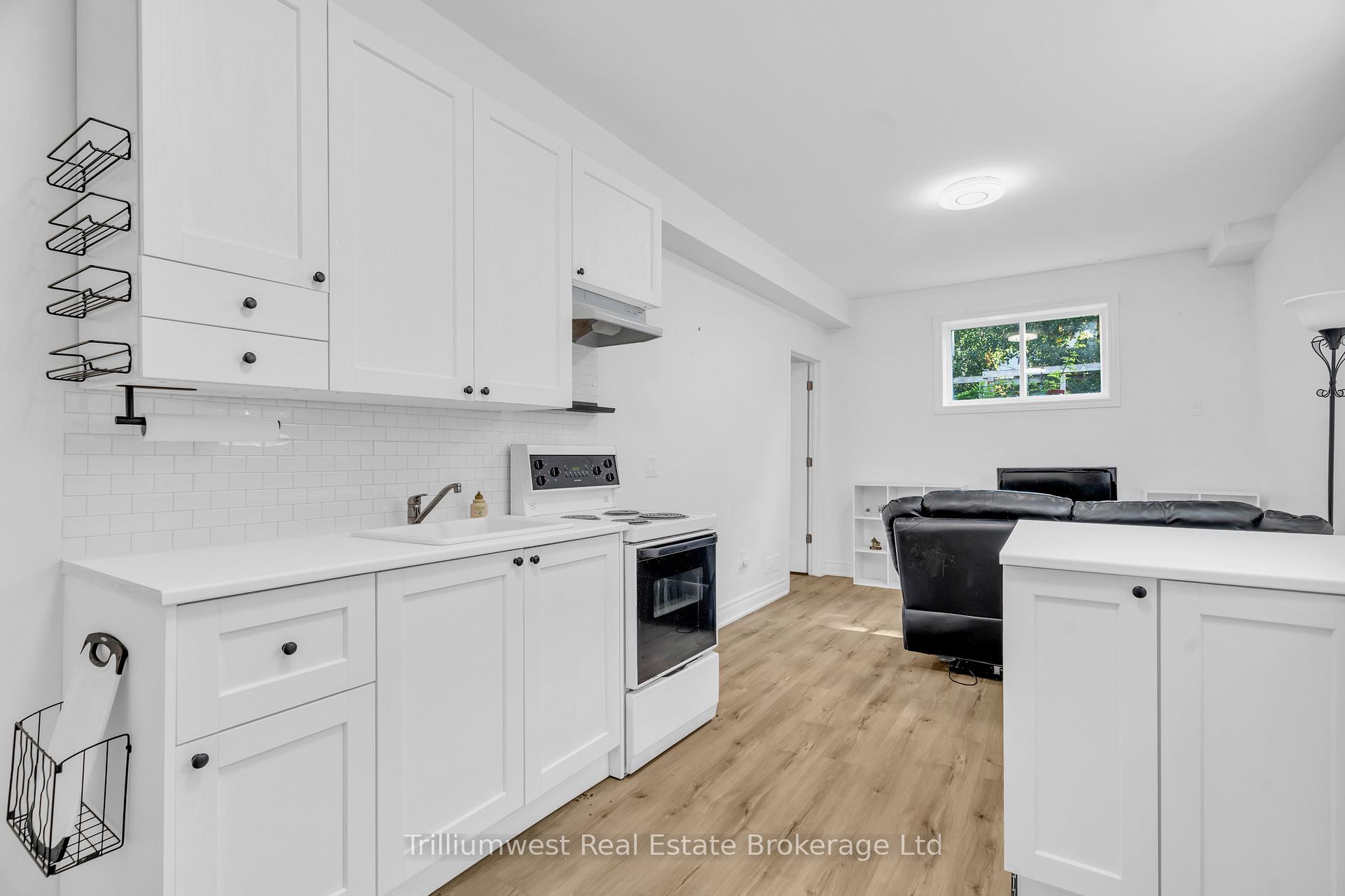 Photo 24 of 12 McCurdy Road, Guelph, Kortright West — HOMEH