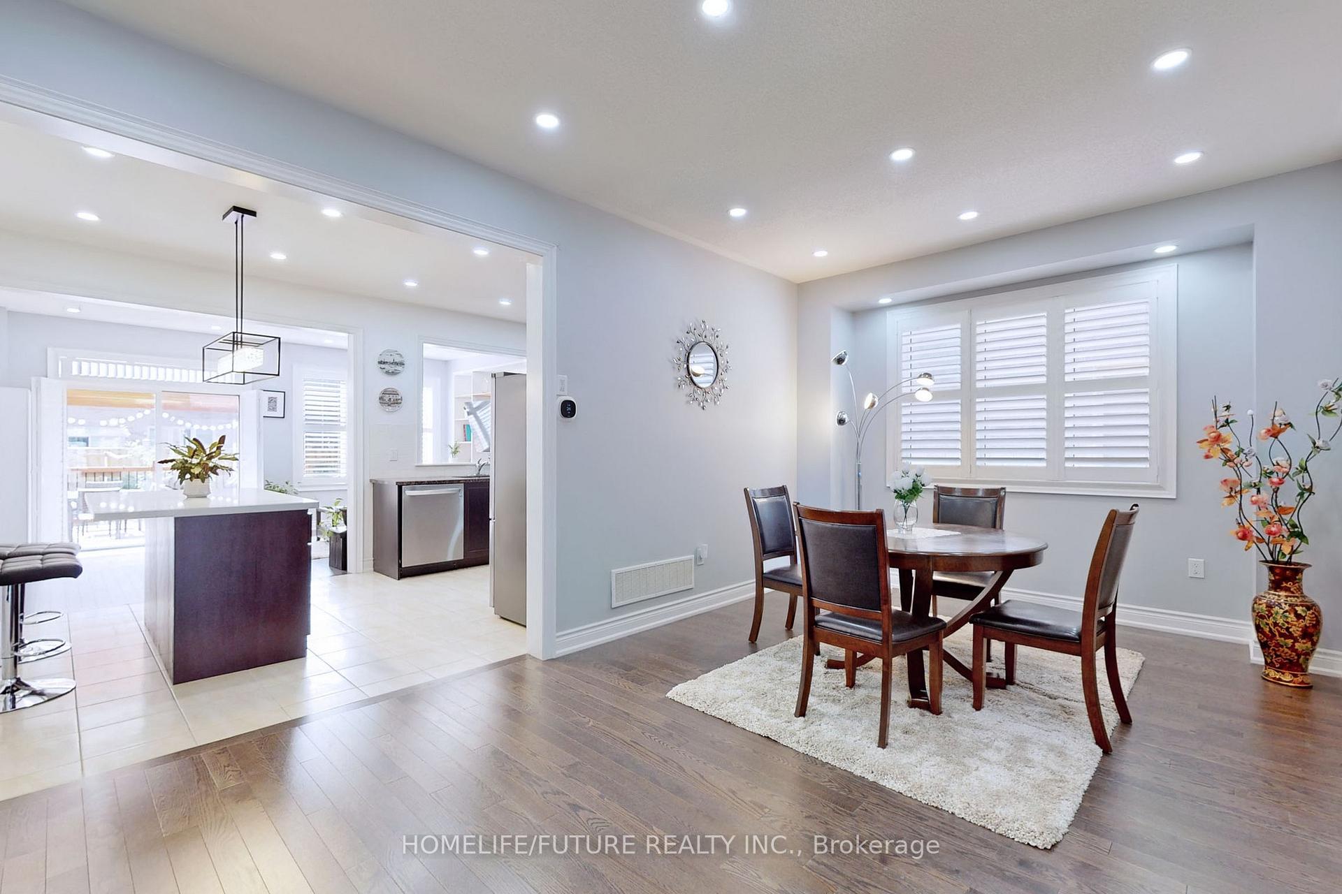 Photo 13 of Unit Main & 2nd, 72 Mohandas Drive, Markham, Cedarwood — HOMEH