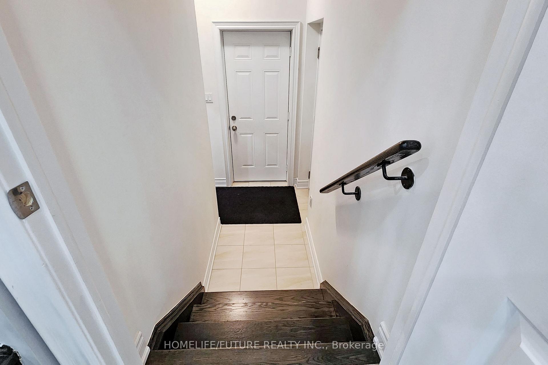 Photo 10 of Unit Main & 2nd, 72 Mohandas Drive, Markham, Cedarwood — HOMEH