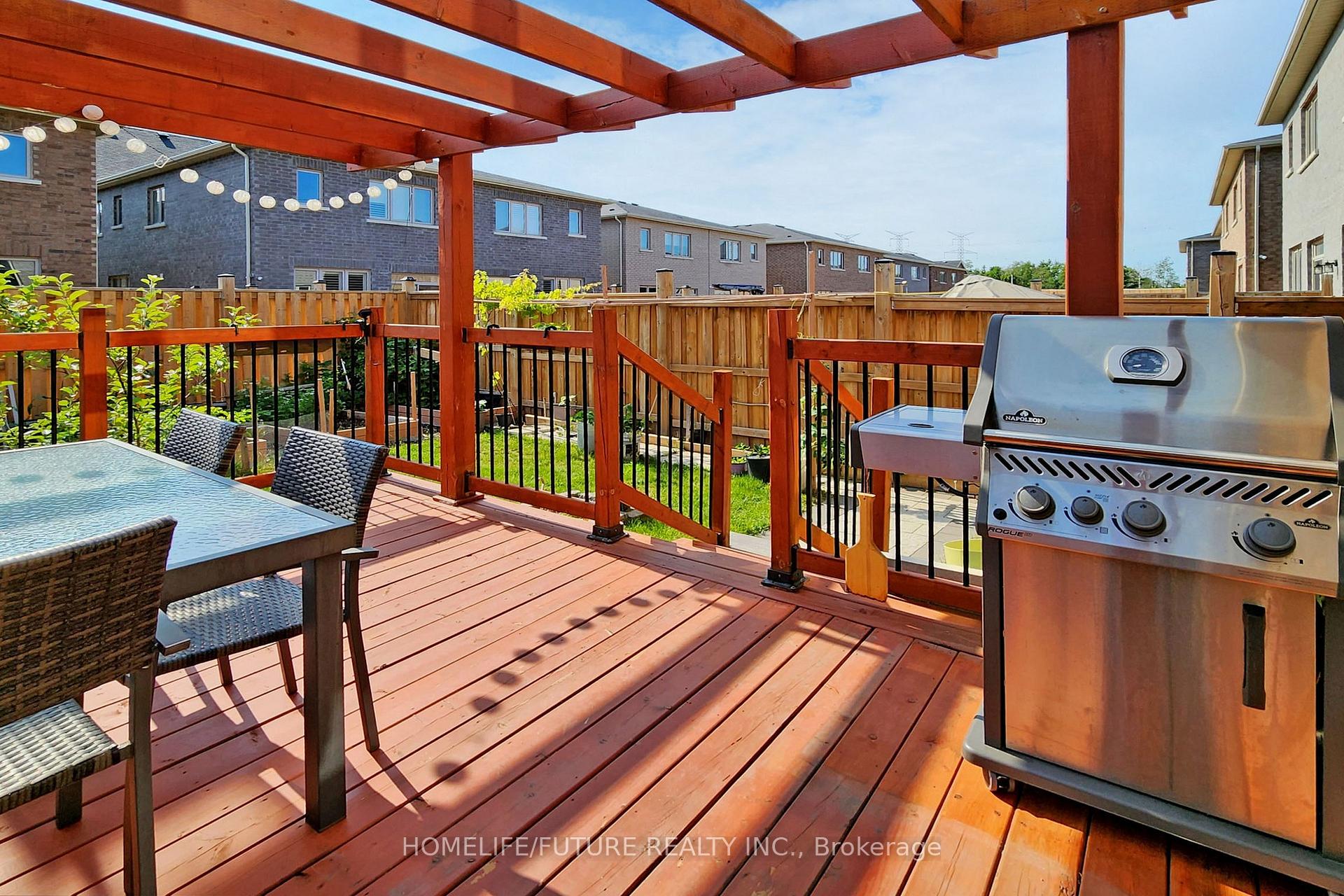 Photo 25 of Unit Main & 2nd, 72 Mohandas Drive, Markham, Cedarwood — HOMEH