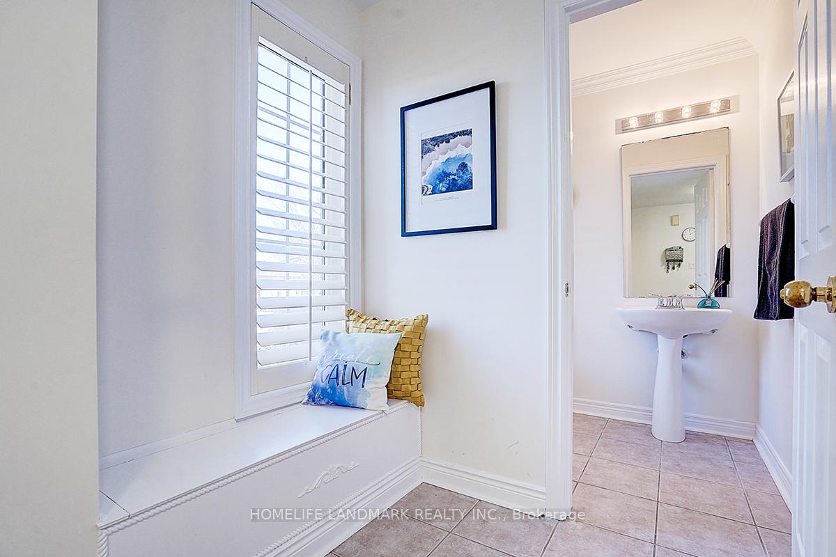 Photo 11 of 65 Crimson Ridge Road, Barrie, Bayshore — HOMEH