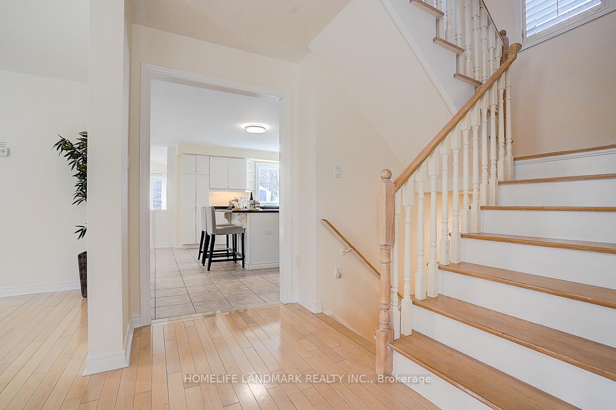 Photo 24 of 65 Crimson Ridge Road, Barrie, Bayshore — HOMEH