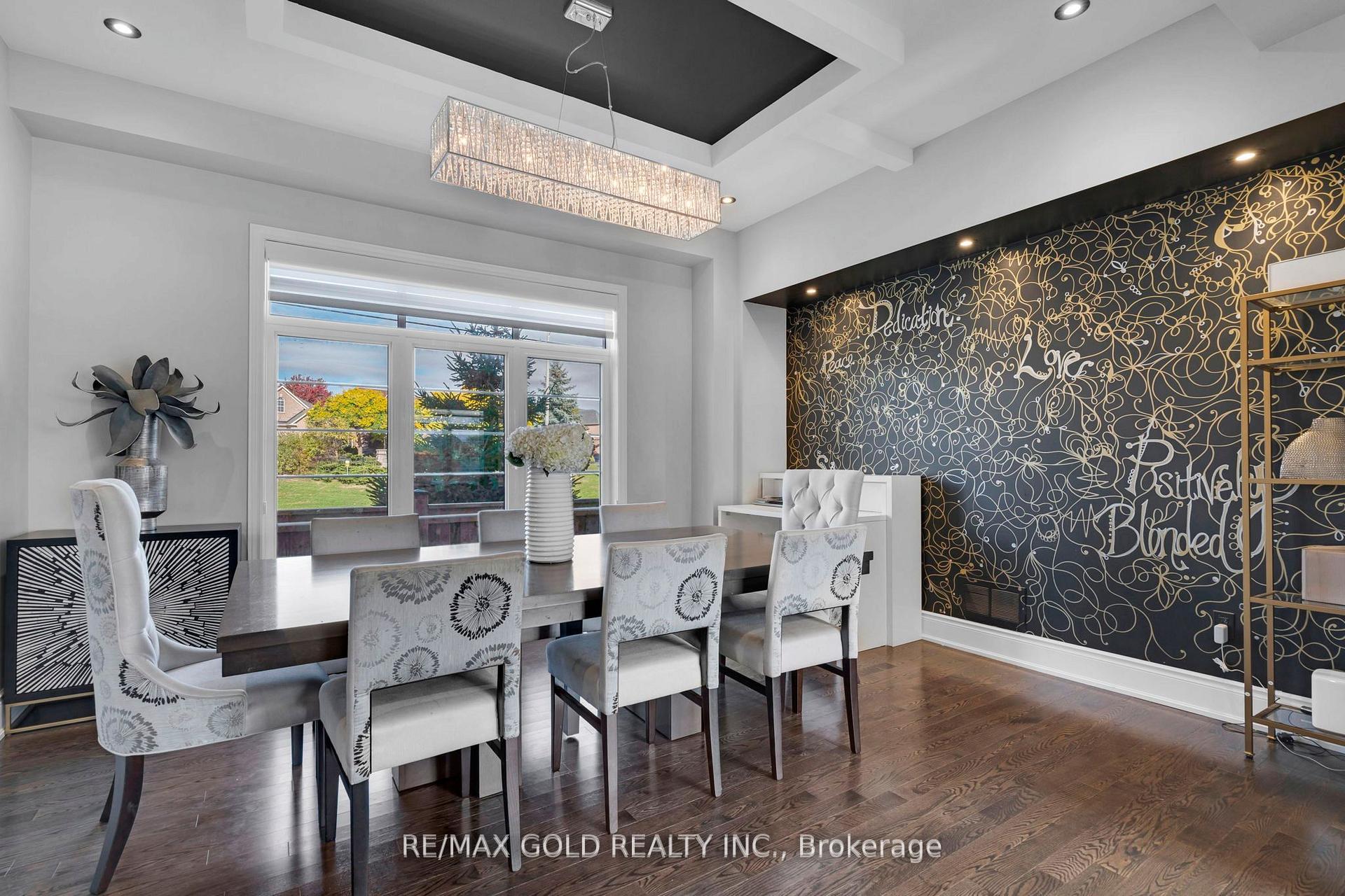 Photo 9 of 34 Rhapsody Crescent, Brampton, Vales of Castlemore — HOMEH