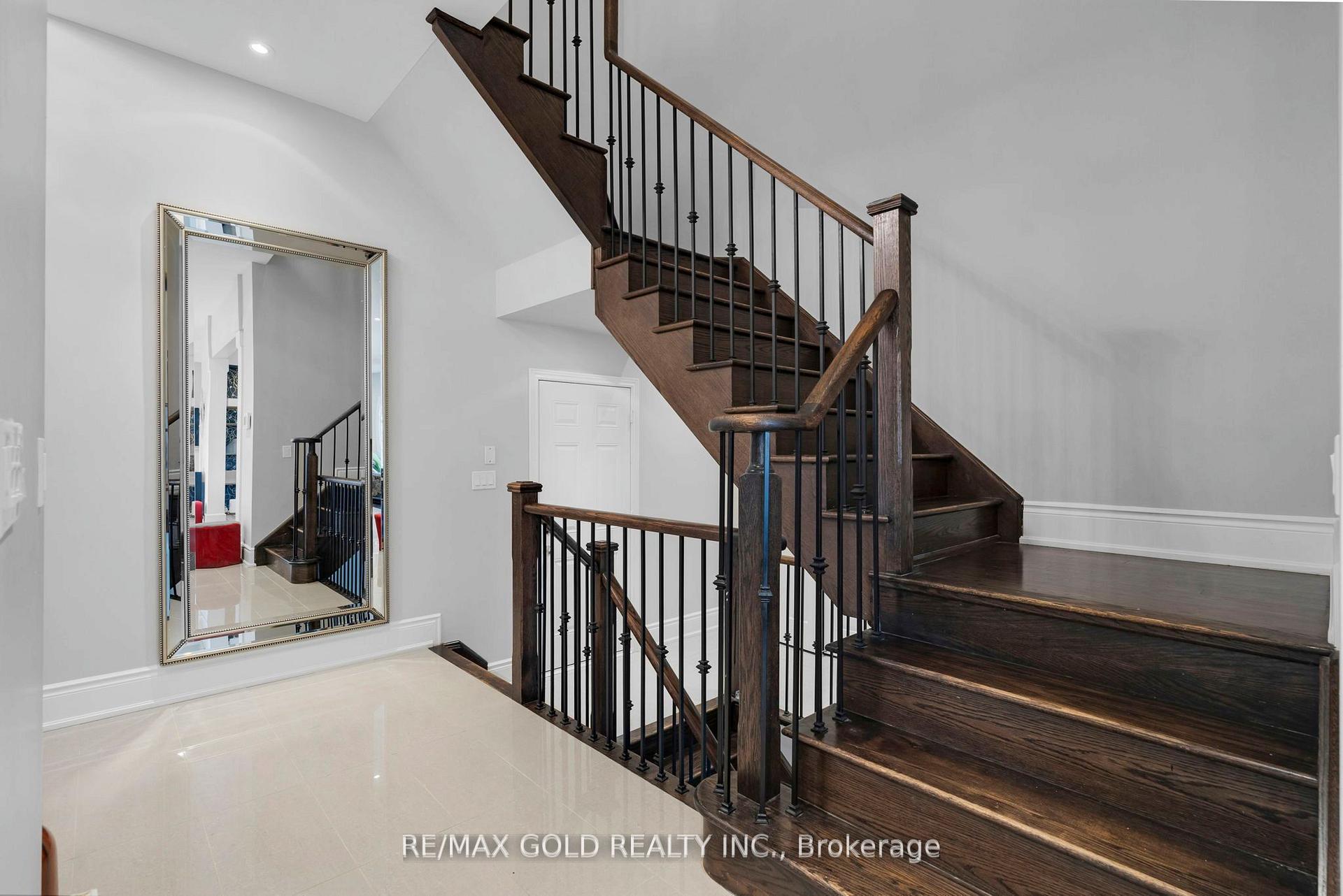 Photo 12 of 34 Rhapsody Crescent, Brampton, Vales of Castlemore — HOMEH