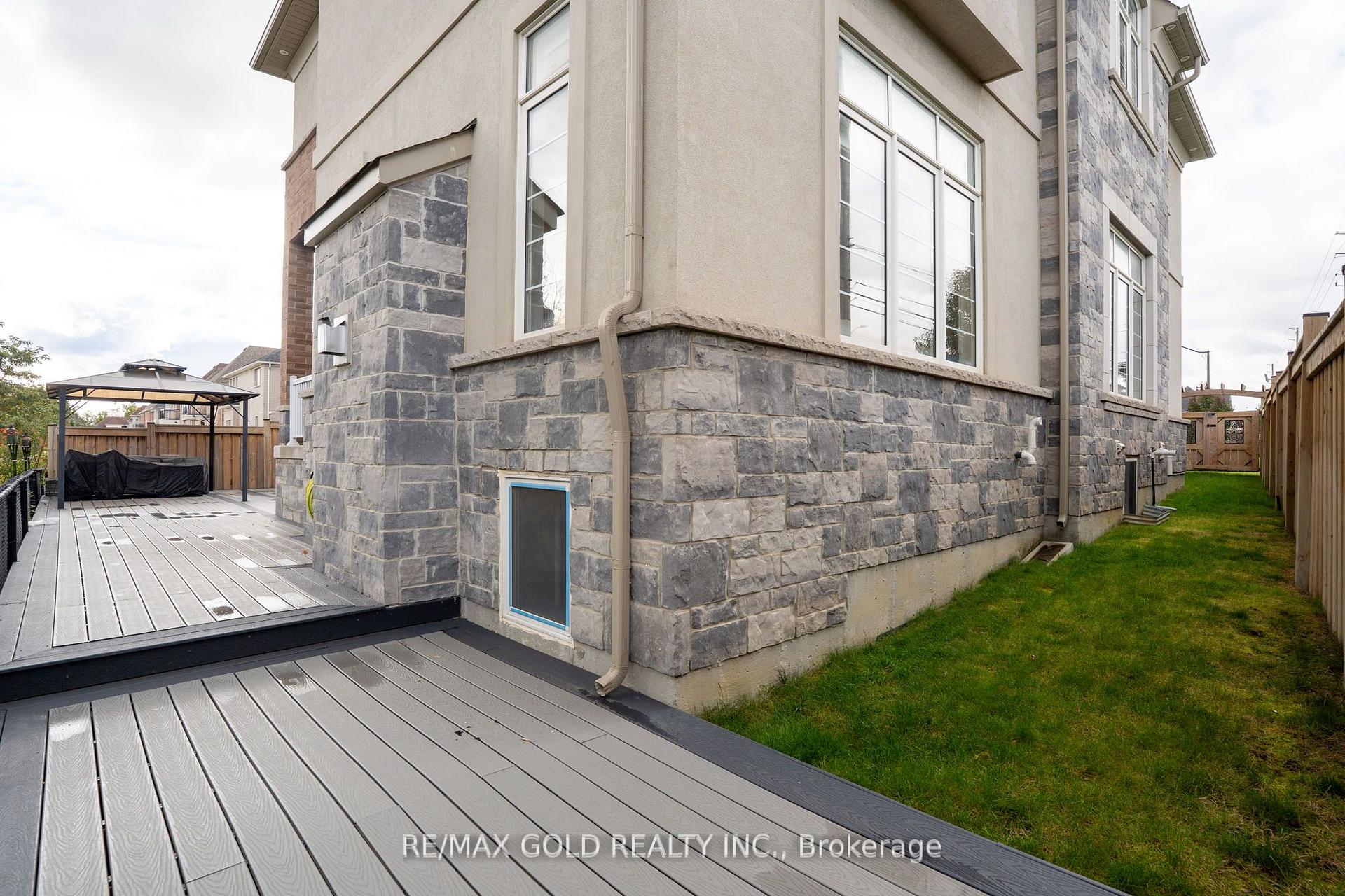 Photo 27 of 34 Rhapsody Crescent, Brampton, Vales of Castlemore — HOMEH