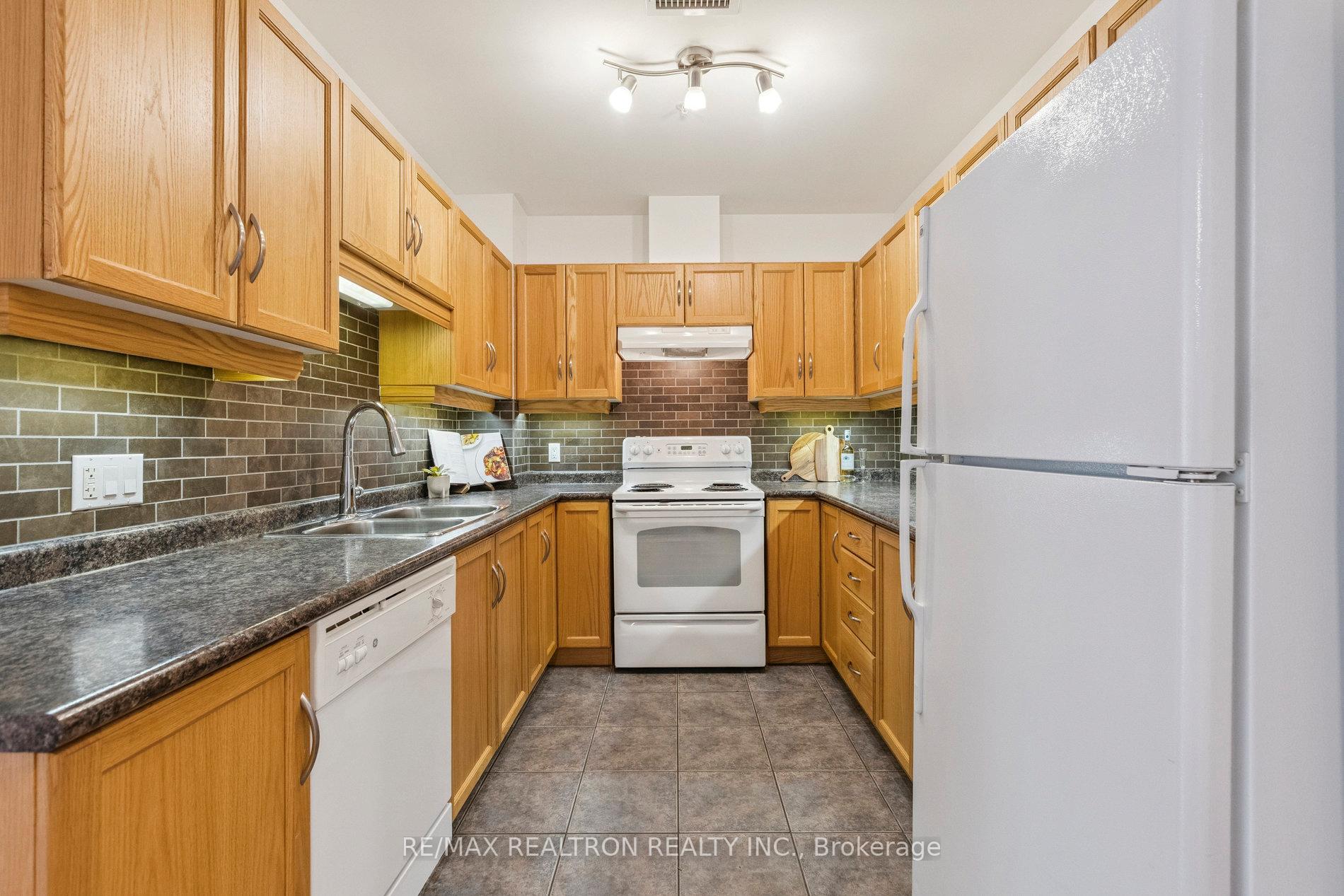 Photo 19 of Unit 111, 165 Duke Street E, Kitchener — HOMEH