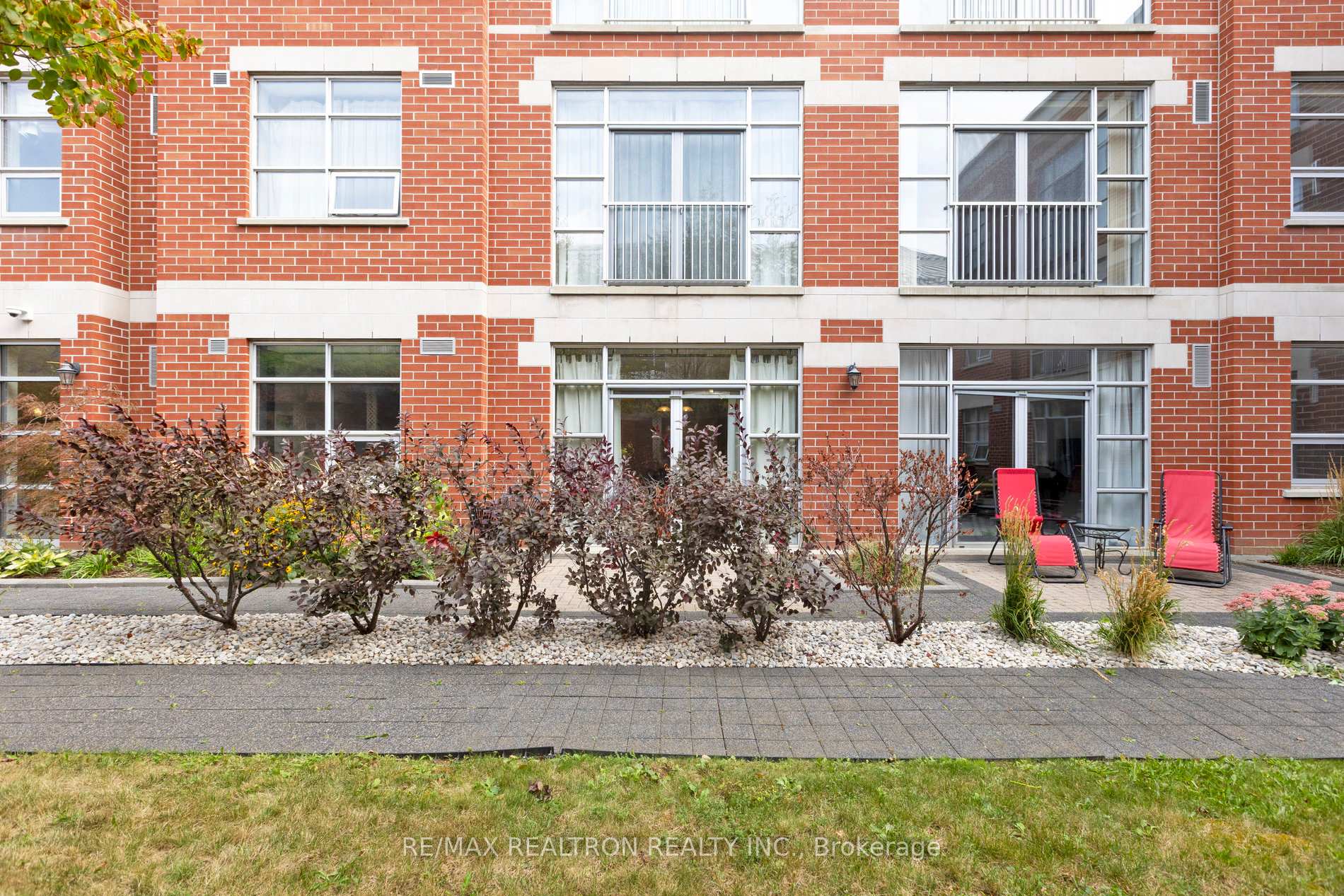 Photo 42 of Unit 111, 165 Duke Street E, Kitchener — HOMEH