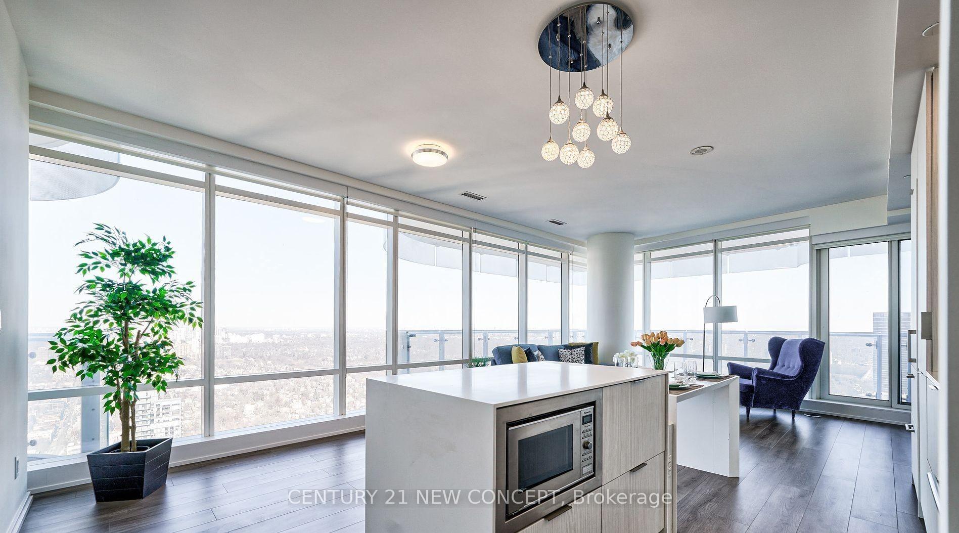 Photo 2 of Unit 5001, 1 Bloor Street E, Toronto, Church-Yonge Corridor — HOMEH
