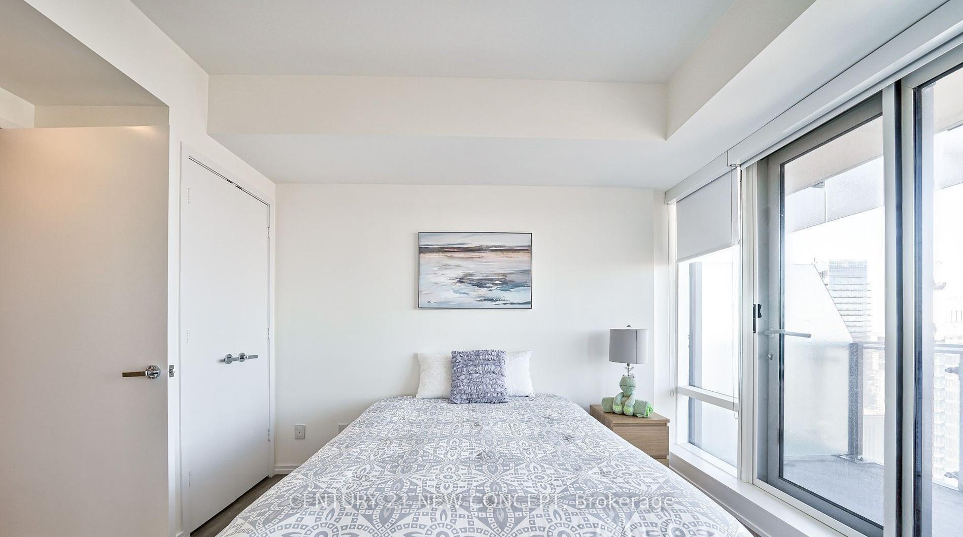 Photo 6 of Unit 5001, 1 Bloor Street E, Toronto, Church-Yonge Corridor — HOMEH
