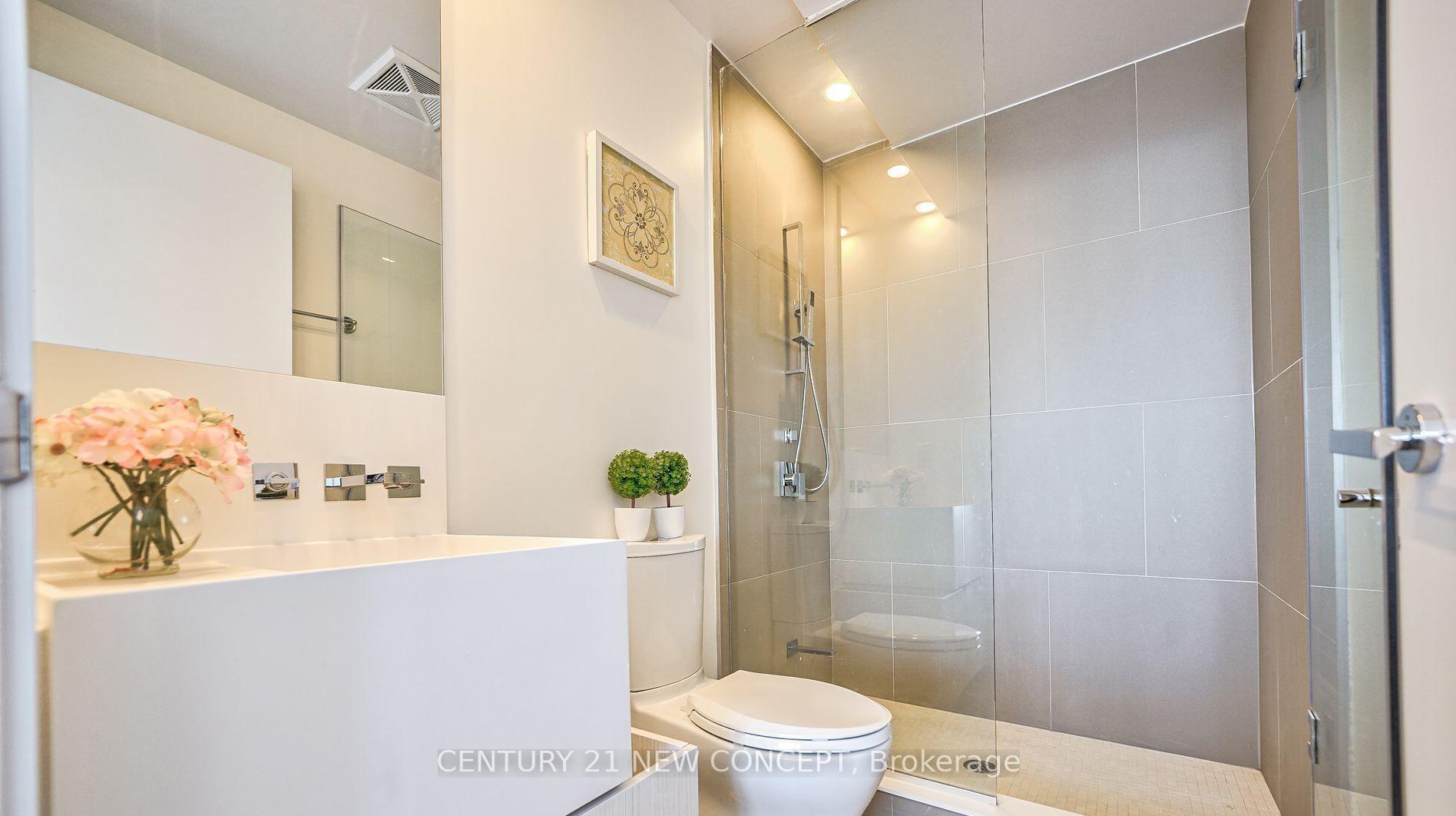 Photo 13 of Unit 5001, 1 Bloor Street E, Toronto, Church-Yonge Corridor — HOMEH