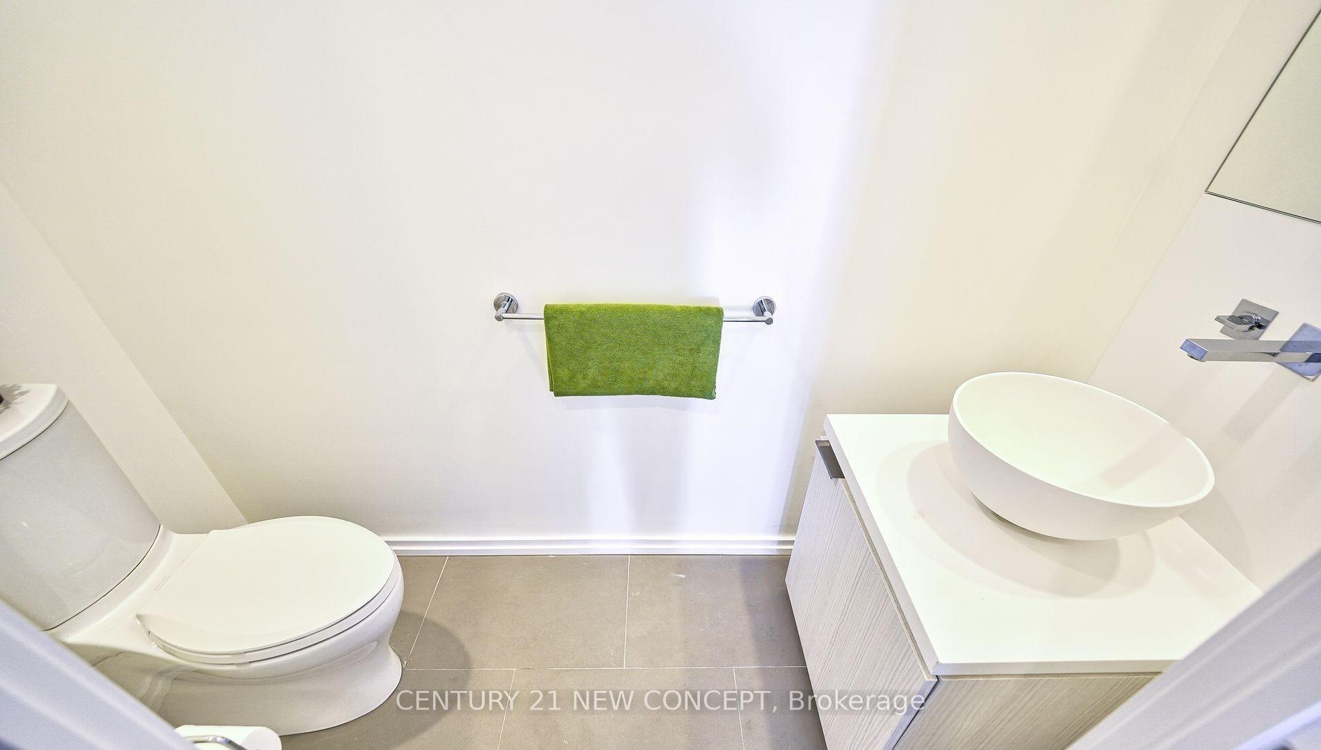 Photo 14 of Unit 5001, 1 Bloor Street E, Toronto, Church-Yonge Corridor — HOMEH