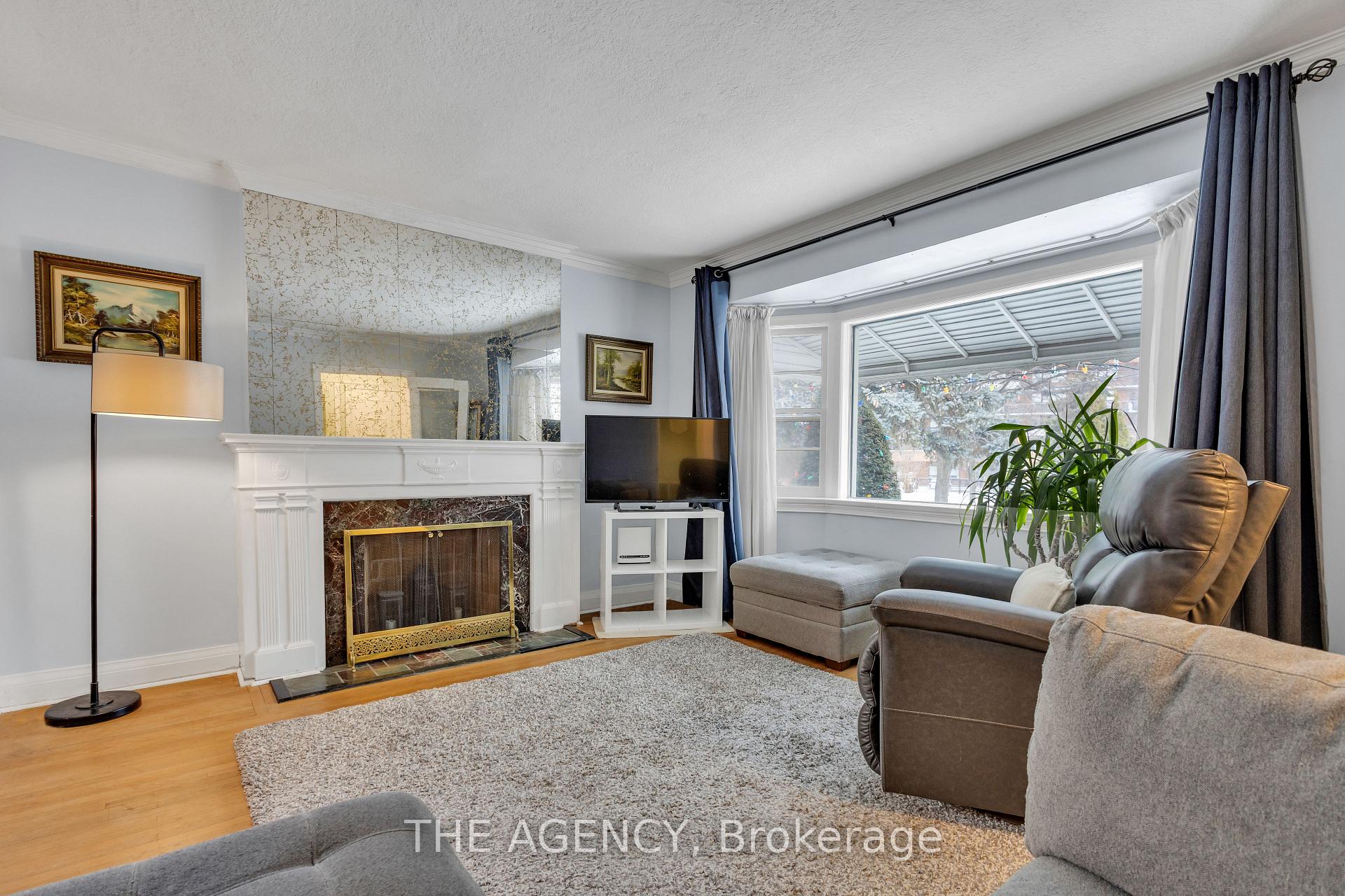 Photo 13 of 229 Ridley Boulevard, Toronto, Bedford Park-Nortown — HOMEH