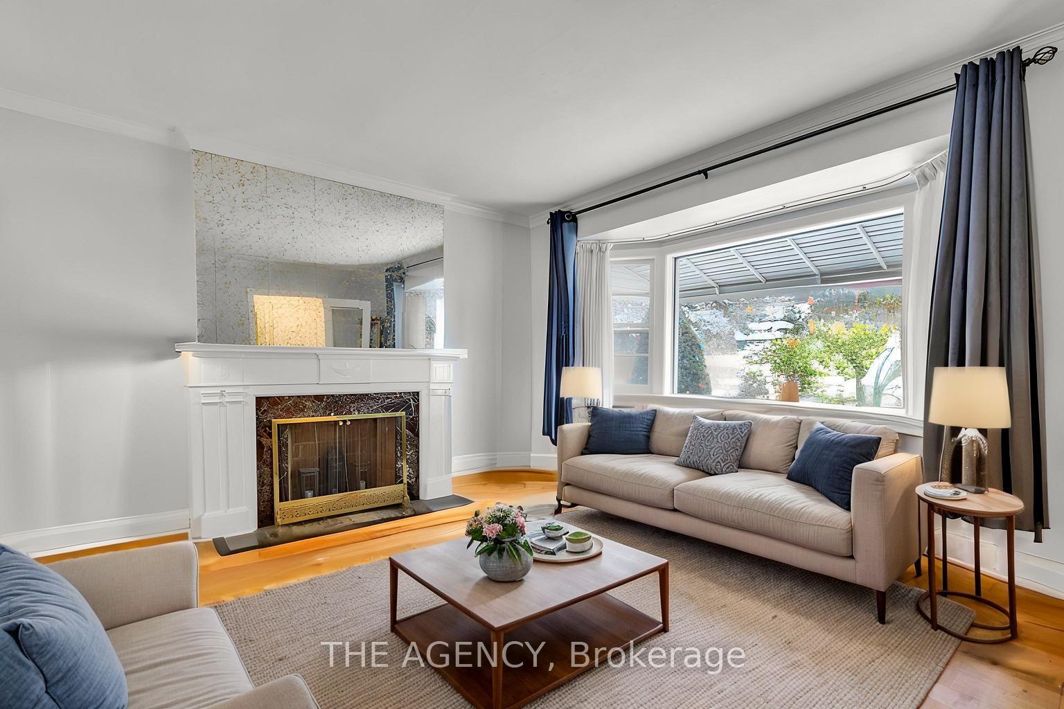 Photo 2 of 229 Ridley Boulevard, Toronto, Bedford Park-Nortown — HOMEH