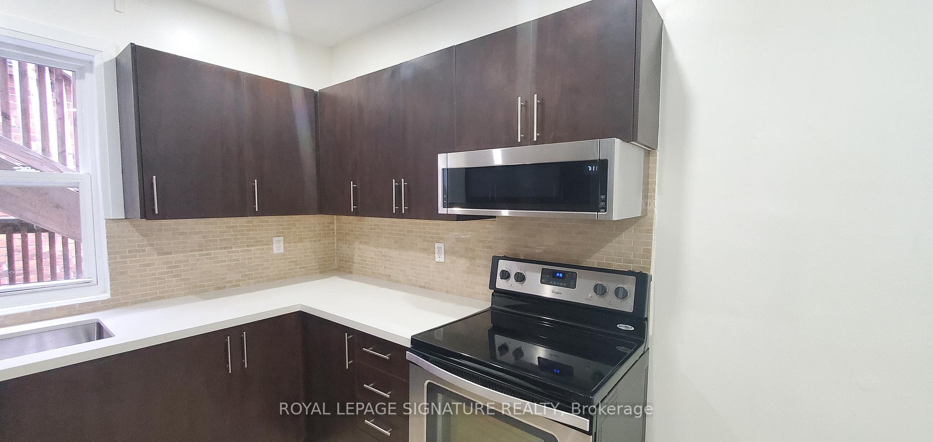 Photo 5 of Unit 3, 77 Victoria Avenue, Hamilton, Landsdale — HOMEH