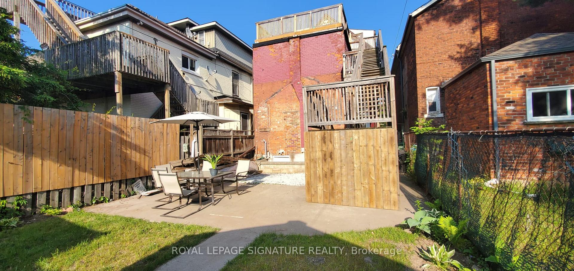 Photo 14 of Unit 3, 77 Victoria Avenue, Hamilton, Landsdale — HOMEH