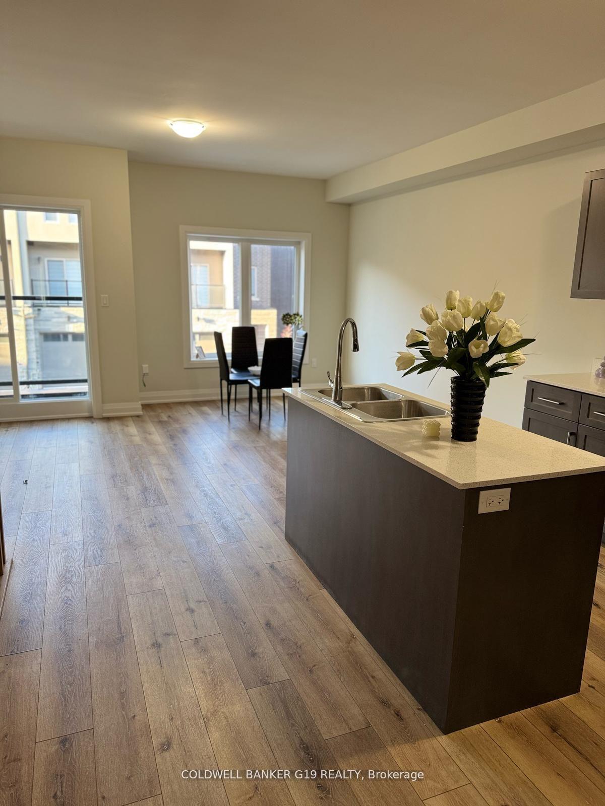 Photo 4 of 12 Raspberry Lane, Guelph, Grange Road — HOMEH