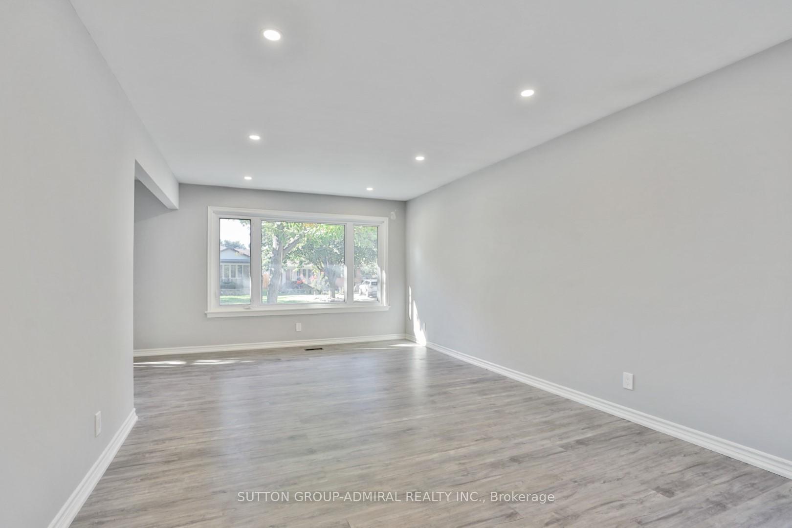 Photo 22 of 275 Southwood Drive, Hamilton, Sherwood — HOMEH