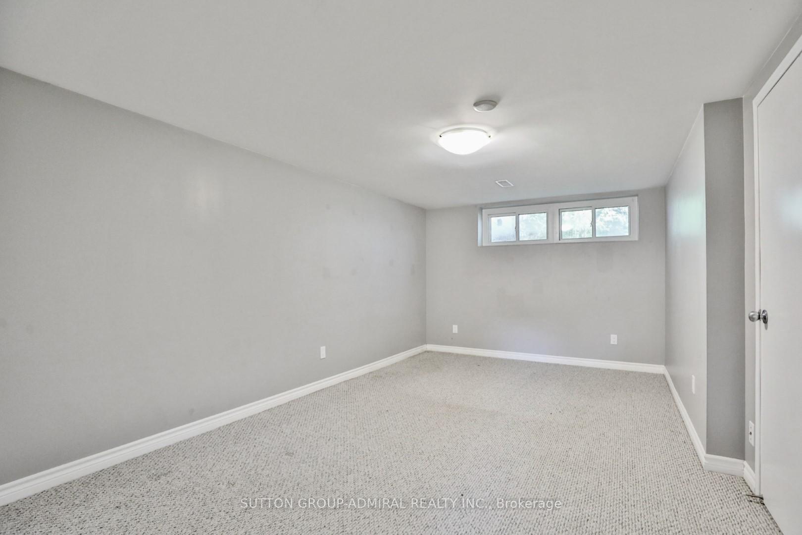 Photo 21 of 275 Southwood Drive, Hamilton, Sherwood — HOMEH