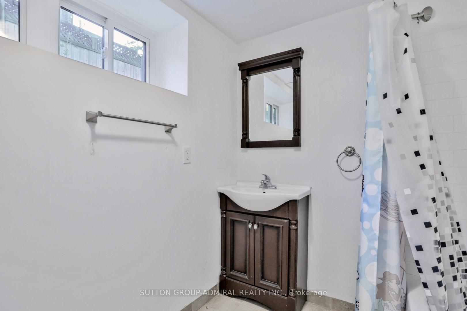 Photo 16 of 275 Southwood Drive, Hamilton, Sherwood — HOMEH