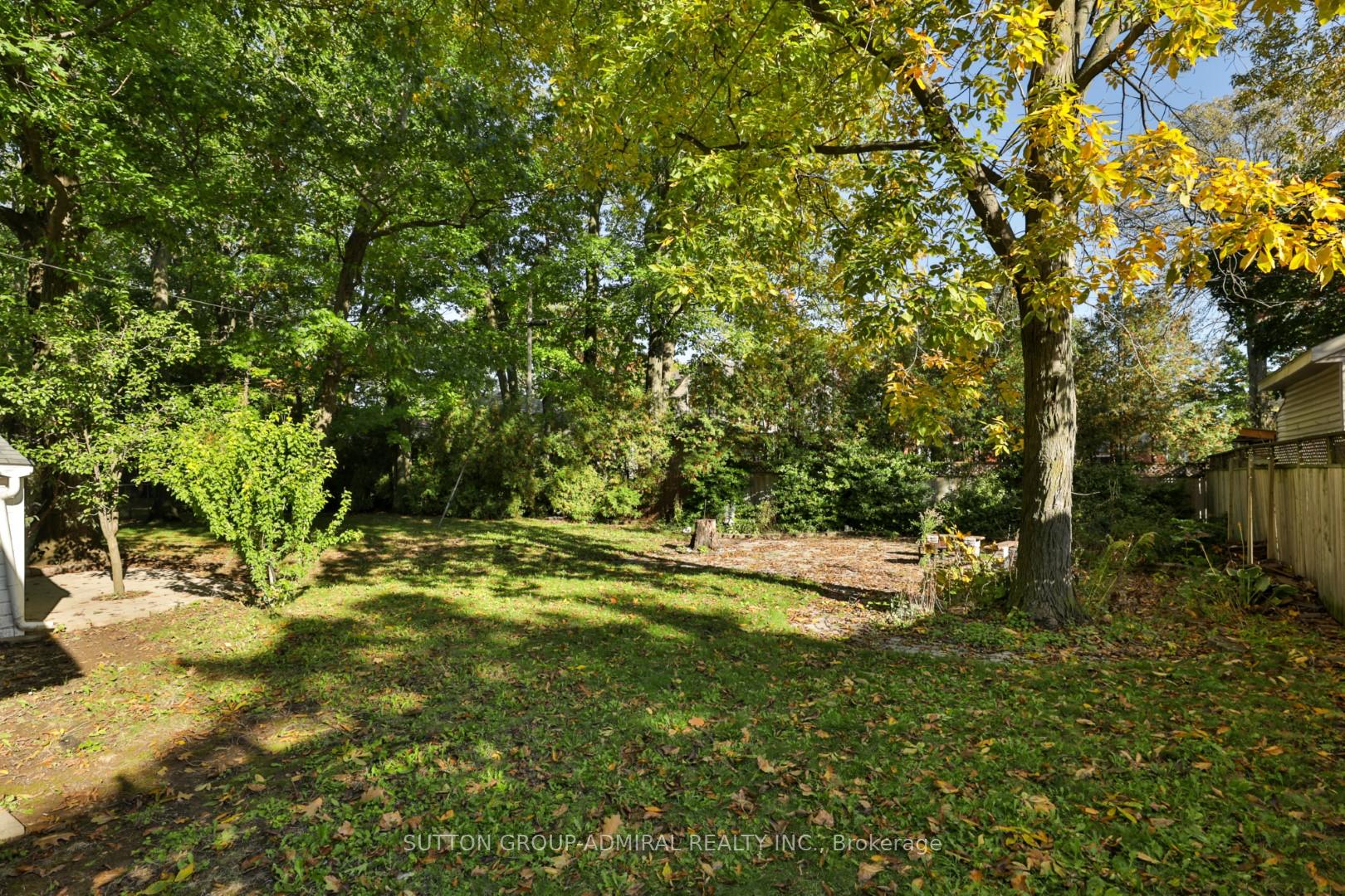 Photo 27 of 275 Southwood Drive, Hamilton, Sherwood — HOMEH
