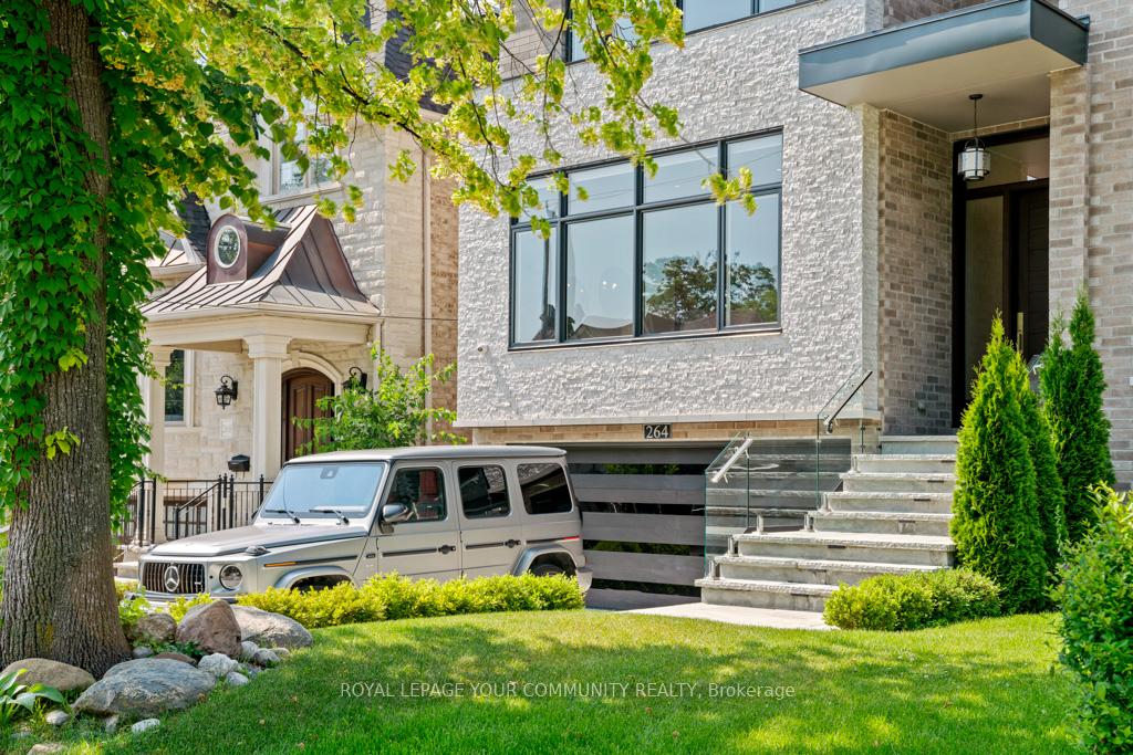 Photo 2 of 264 Joicey Boulevard, Toronto, Bedford Park-Nortown — HOMEH
