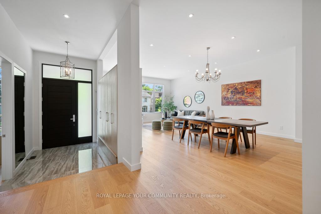 Photo 14 of 264 Joicey Boulevard, Toronto, Bedford Park-Nortown — HOMEH