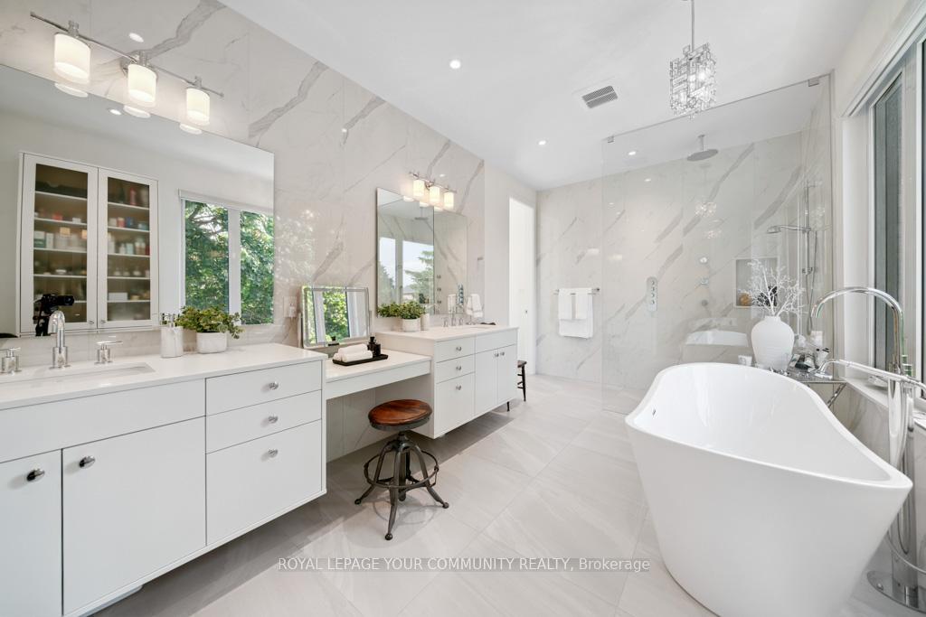 Photo 22 of 264 Joicey Boulevard, Toronto, Bedford Park-Nortown — HOMEH