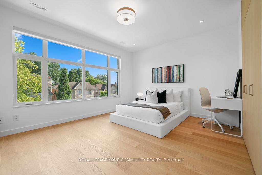 Photo 30 of 264 Joicey Boulevard, Toronto, Bedford Park-Nortown — HOMEH