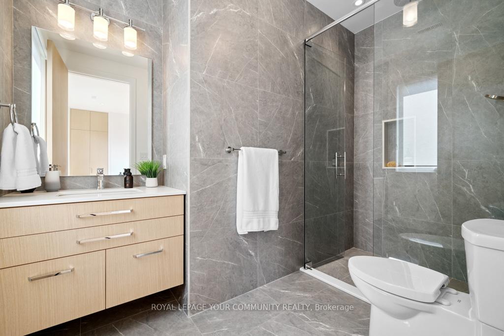 Photo 27 of 264 Joicey Boulevard, Toronto, Bedford Park-Nortown — HOMEH