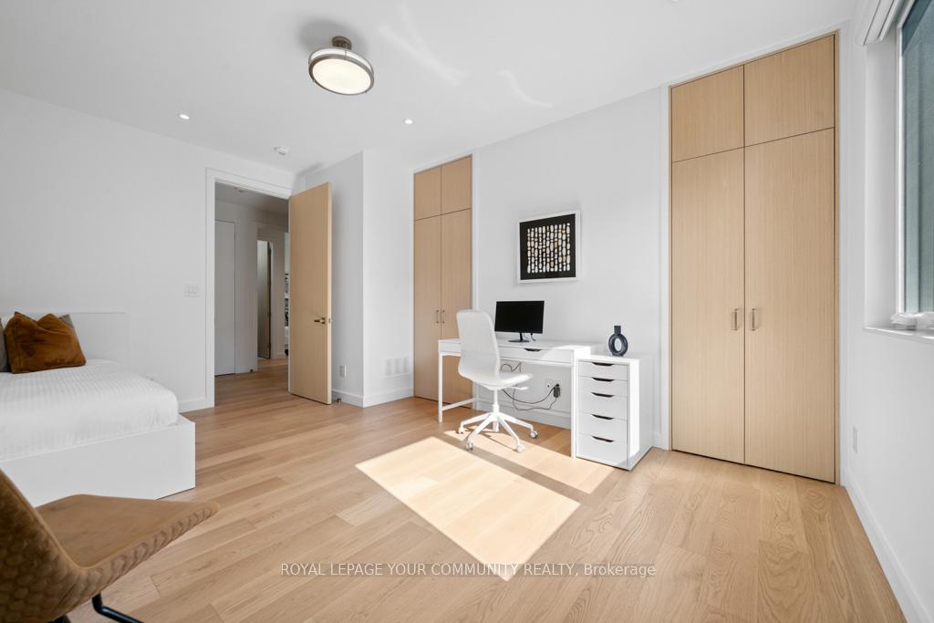 Photo 46 of 264 Joicey Boulevard, Toronto, Bedford Park-Nortown — HOMEH