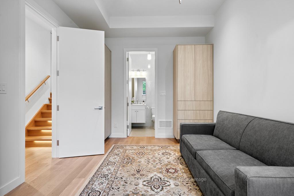 Photo 38 of 264 Joicey Boulevard, Toronto, Bedford Park-Nortown — HOMEH