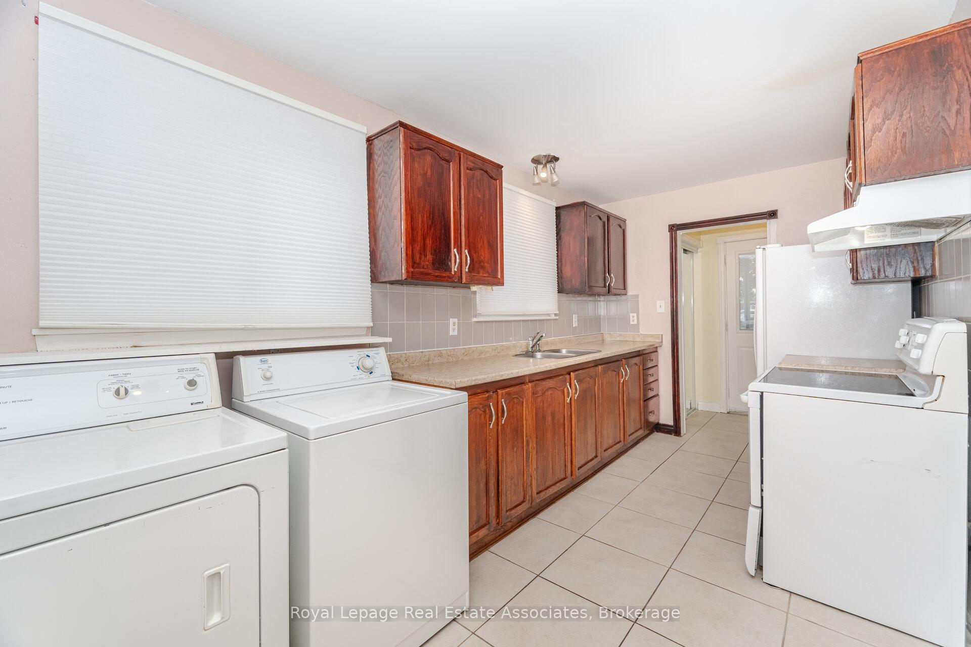 Photo 20 of 12 Gulliver Crescent, Brampton, Northgate — HOMEH