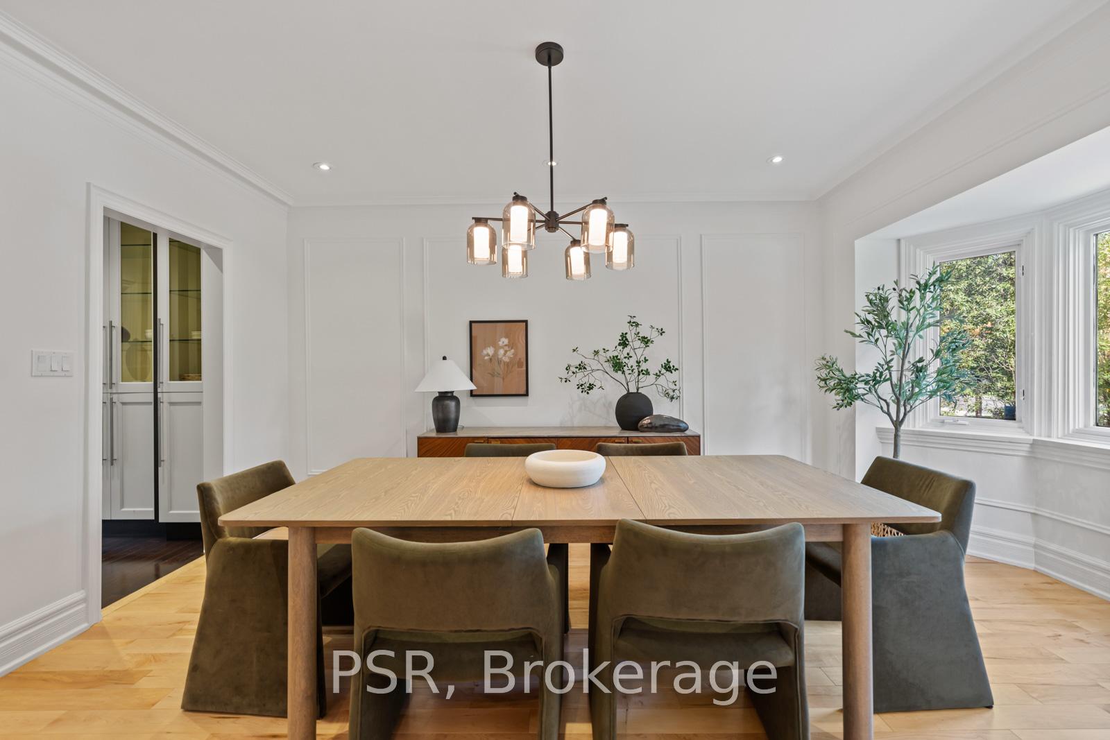 Photo 3 of 40 Strathearn Road, Toronto, Humewood-Cedarvale — HOMEH