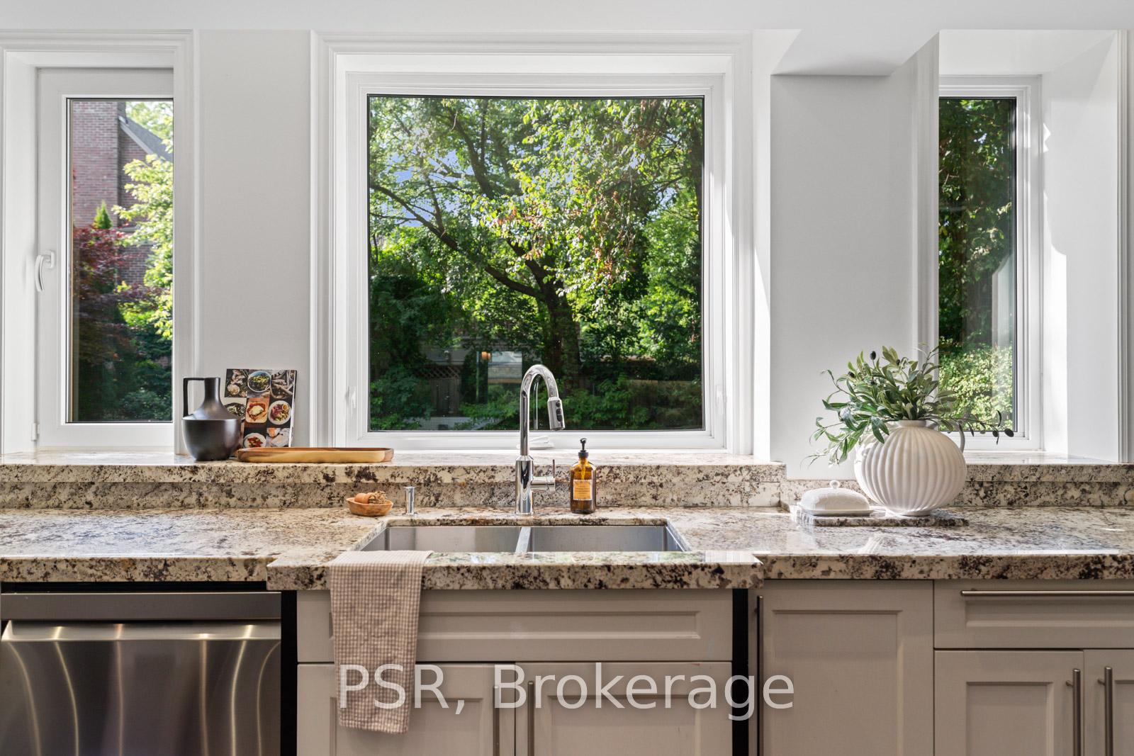 Photo 2 of 40 Strathearn Road, Toronto, Humewood-Cedarvale — HOMEH