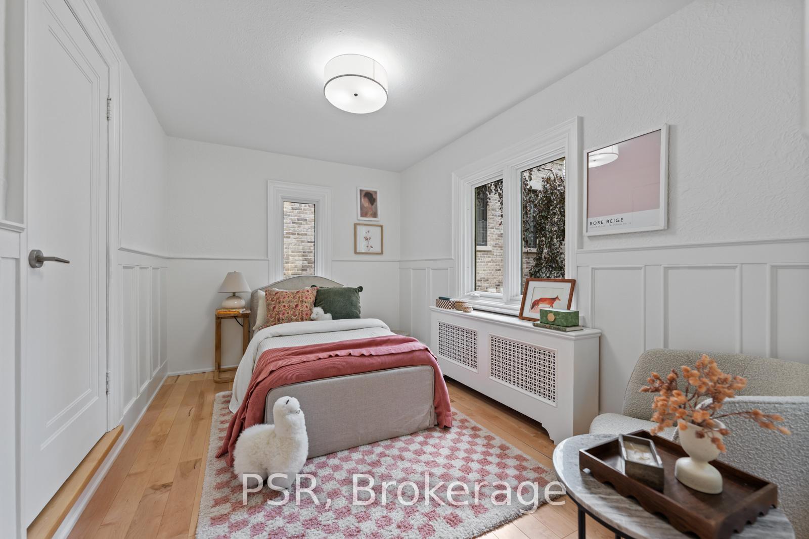 Photo 24 of 40 Strathearn Road, Toronto, Humewood-Cedarvale — HOMEH