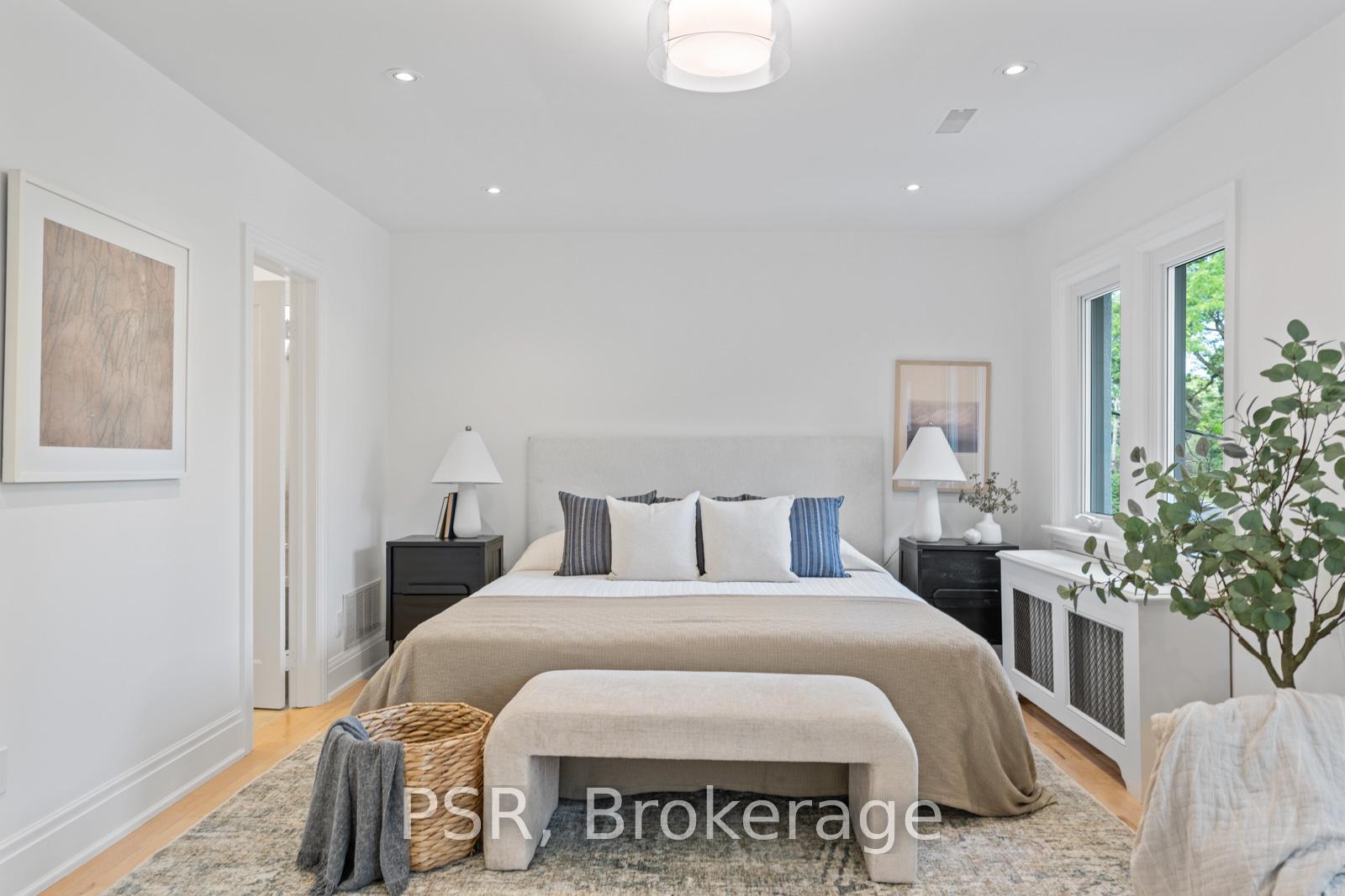 Photo 28 of 40 Strathearn Road, Toronto, Humewood-Cedarvale — HOMEH