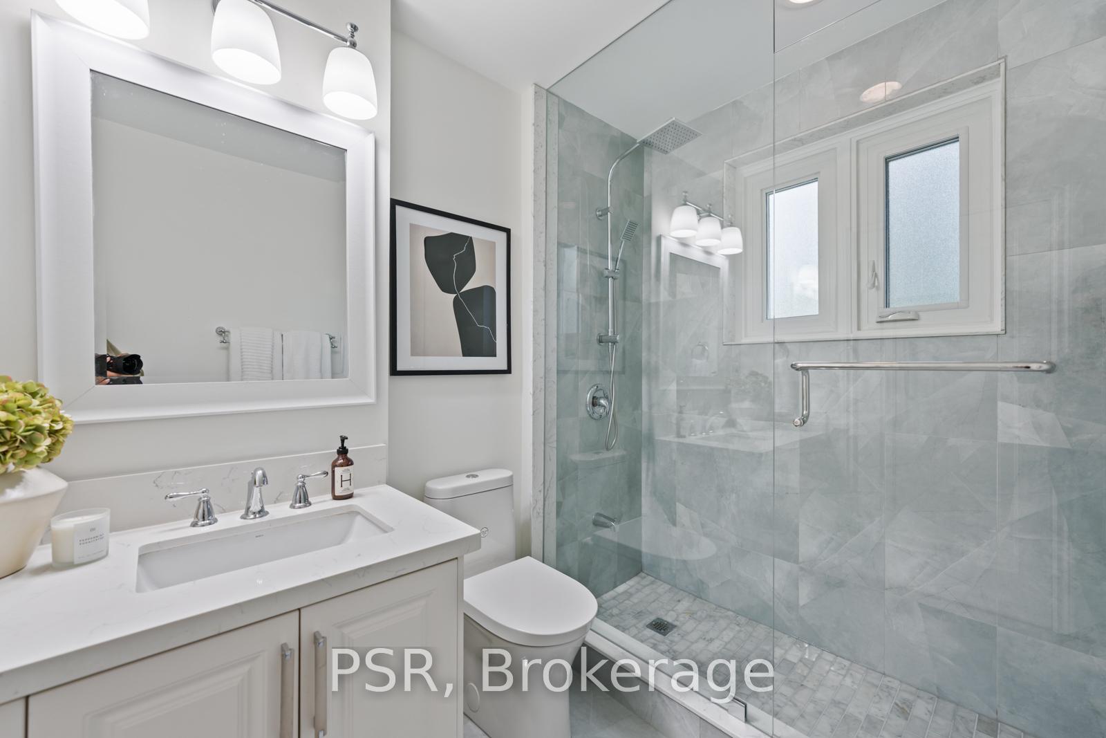 Photo 26 of 40 Strathearn Road, Toronto, Humewood-Cedarvale — HOMEH