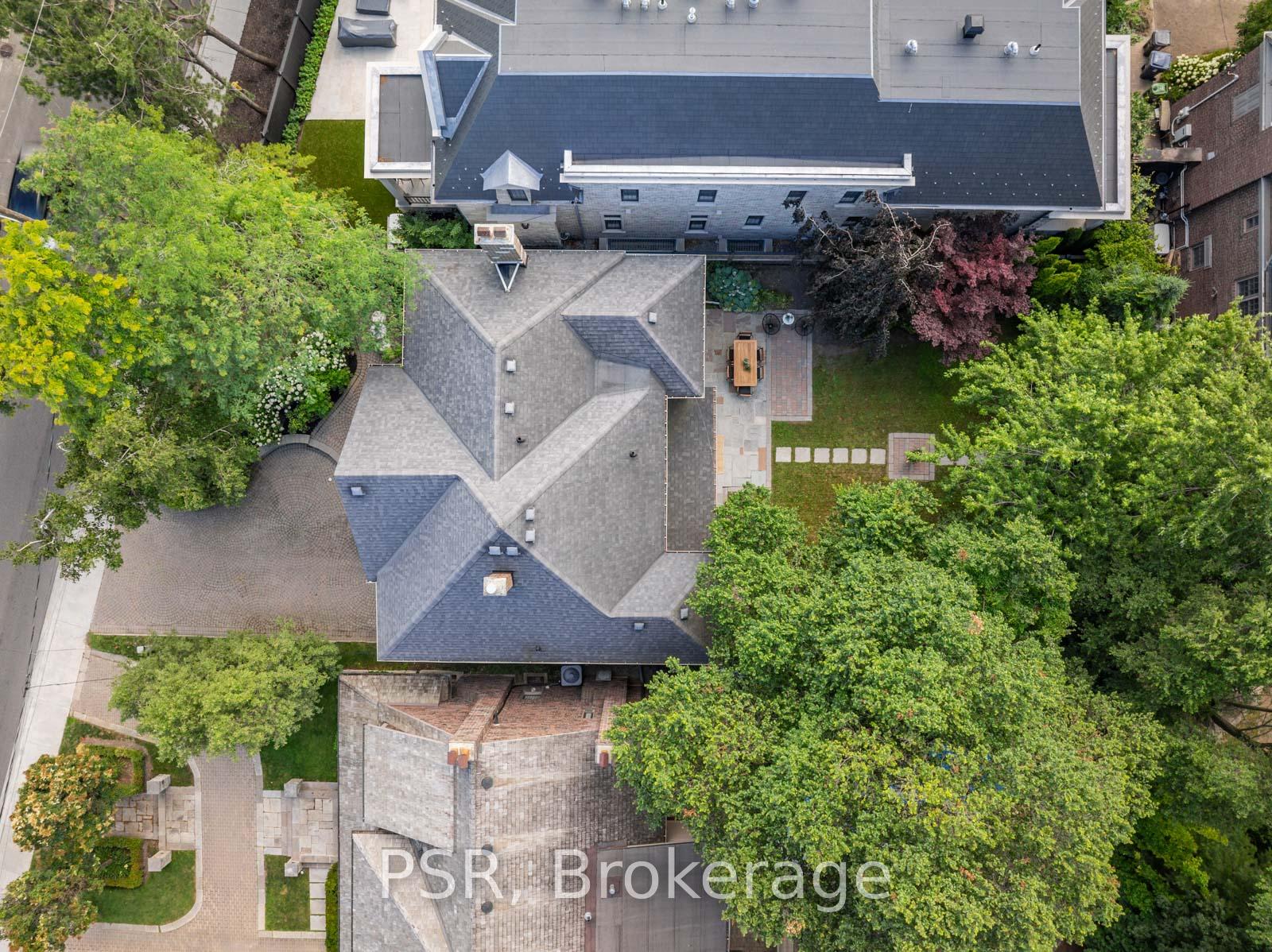 Photo 36 of 40 Strathearn Road, Toronto, Humewood-Cedarvale — HOMEH