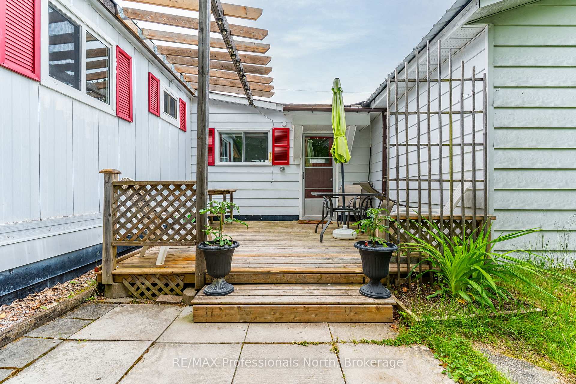Photo 7 of 1025 Seventh Lane, Minden Hills, Lutterworth — HOMEH