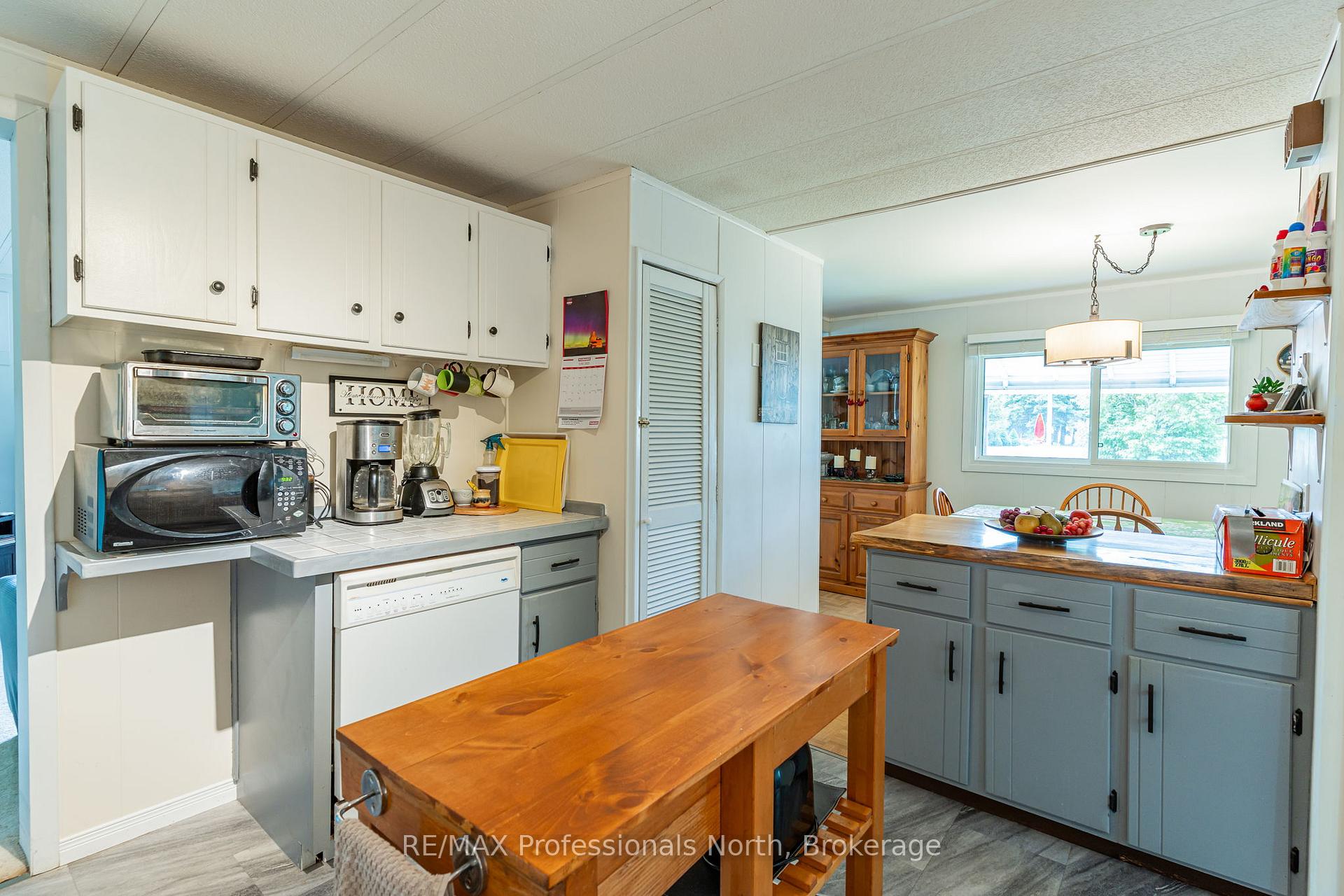 Photo 38 of 1025 Seventh Lane, Minden Hills, Lutterworth — HOMEH