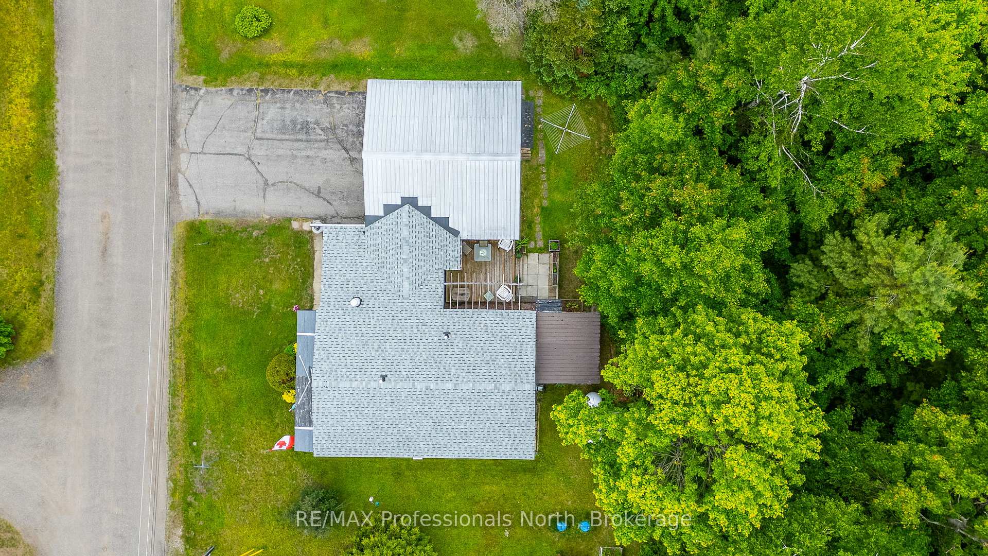 Photo 43 of 1025 Seventh Lane, Minden Hills, Lutterworth — HOMEH