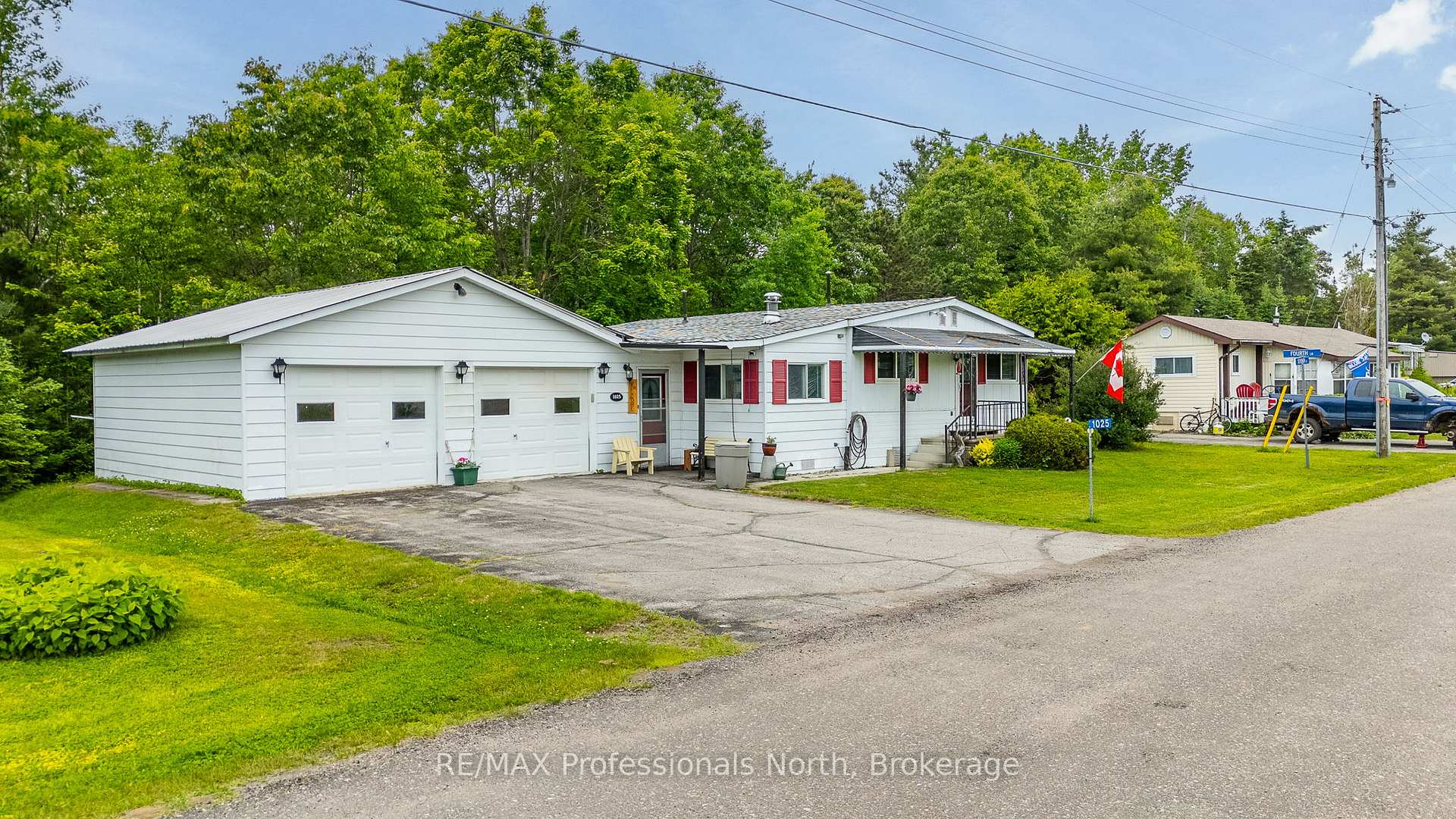 Photo 41 of 1025 Seventh Lane, Minden Hills, Lutterworth — HOMEH