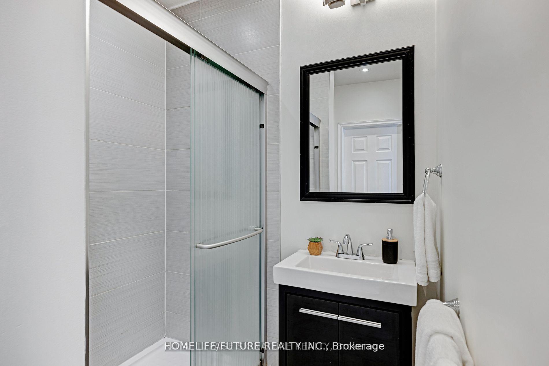 Photo 5 of Unit Unit 1, 92 Adelaide Avenue E, Oshawa, O'Neill — HOMEH