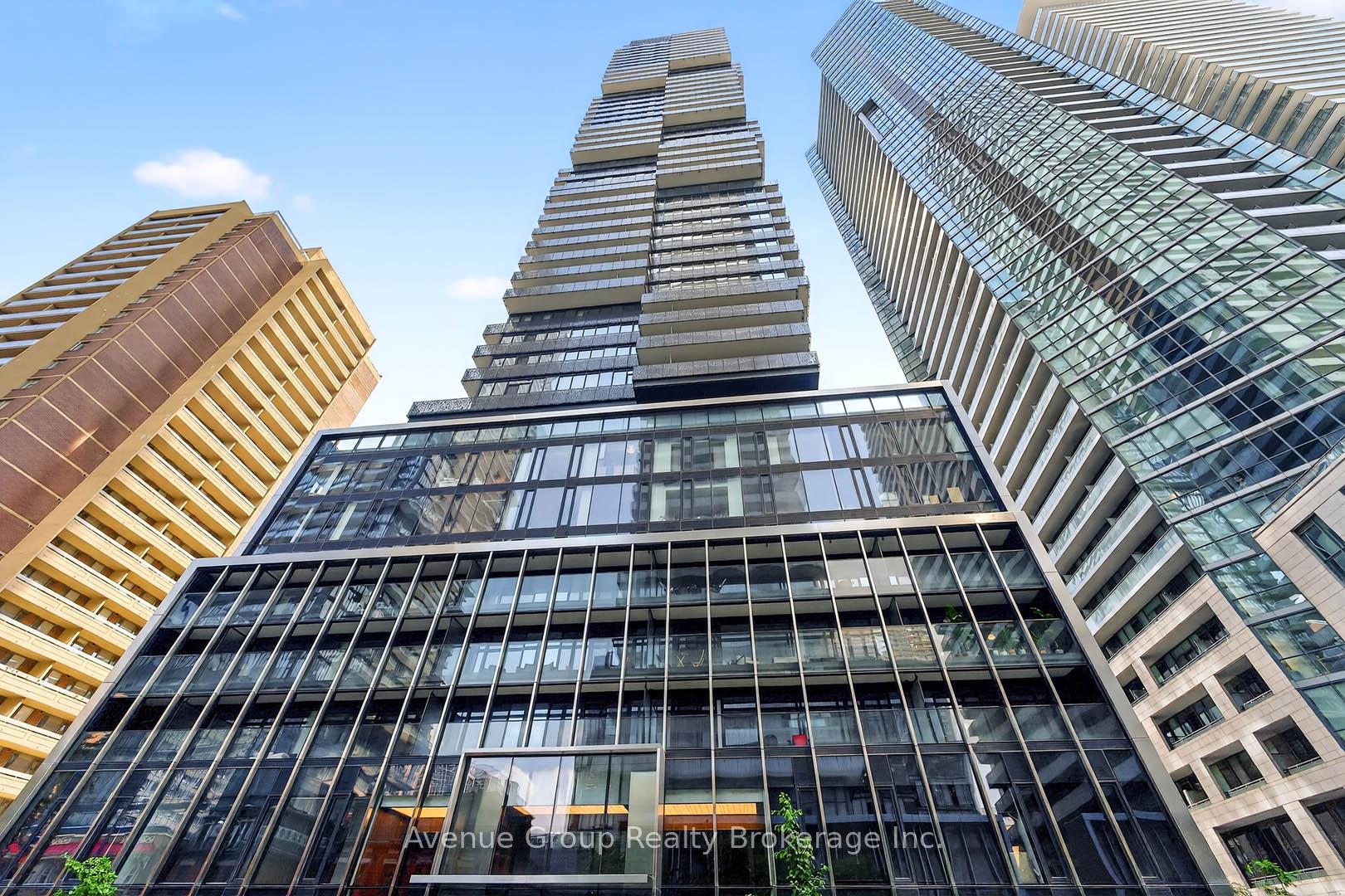 Front of Unit 1206, 55 Charles Street E
