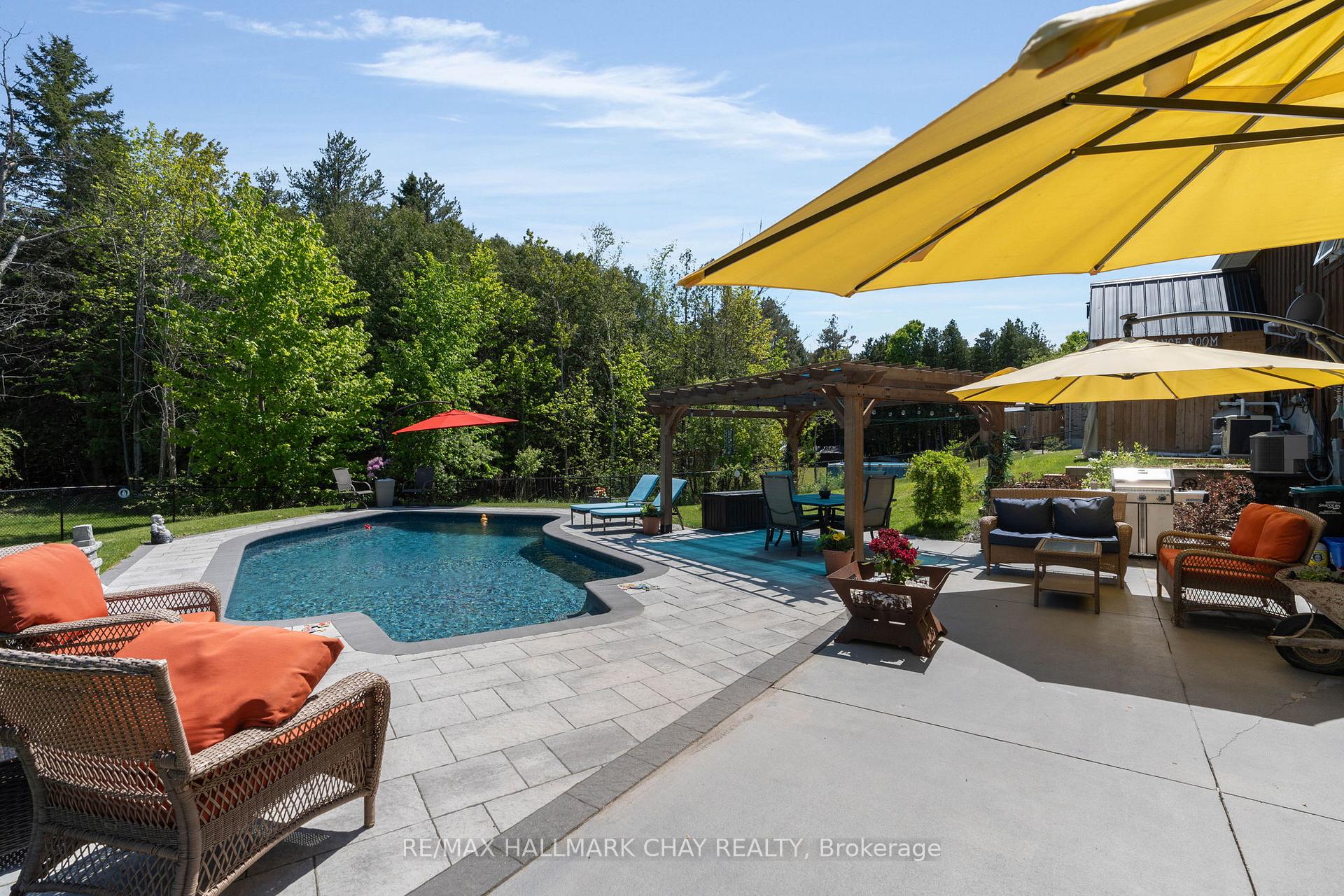 Front of 4193 Hogback Road