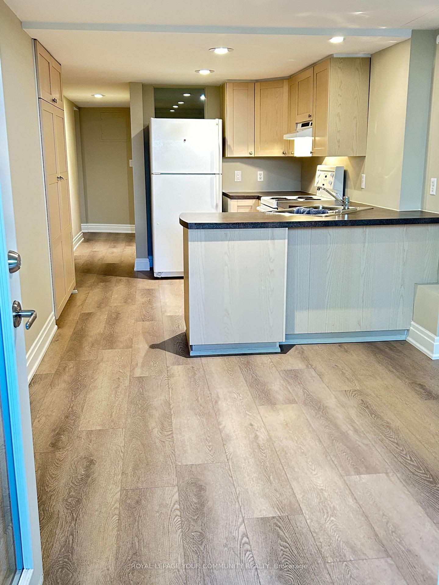 Photo 1 of Unit Lower, 2 Rougecrest Drive, Markham, Markham Village — HOMEH