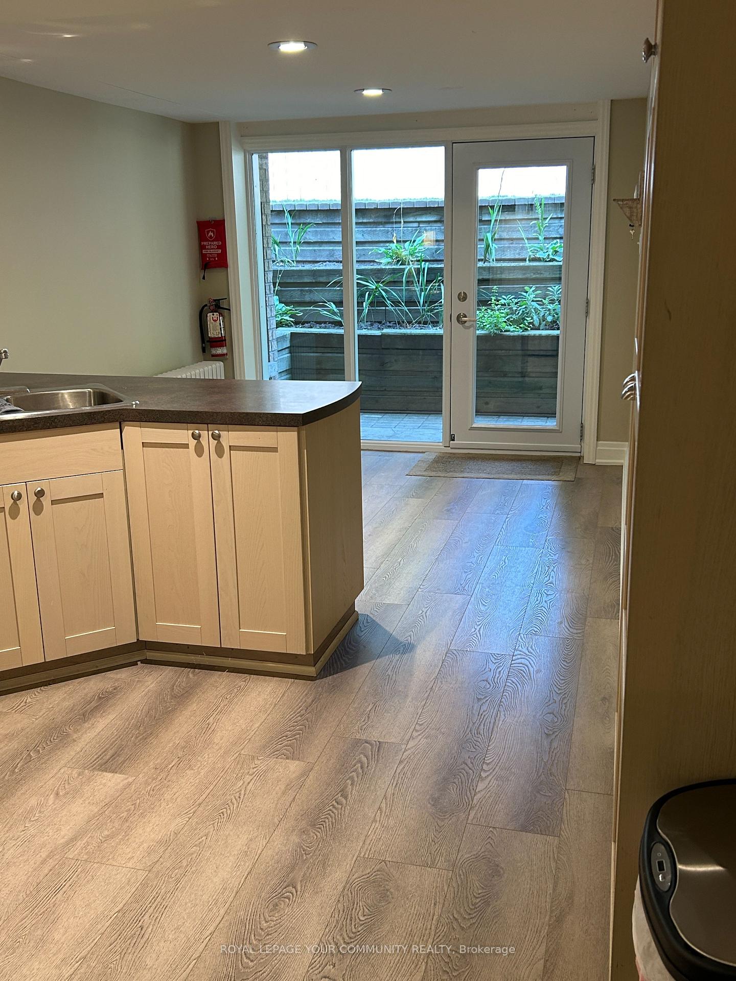 Photo 5 of Unit Lower, 2 Rougecrest Drive, Markham, Markham Village — HOMEH