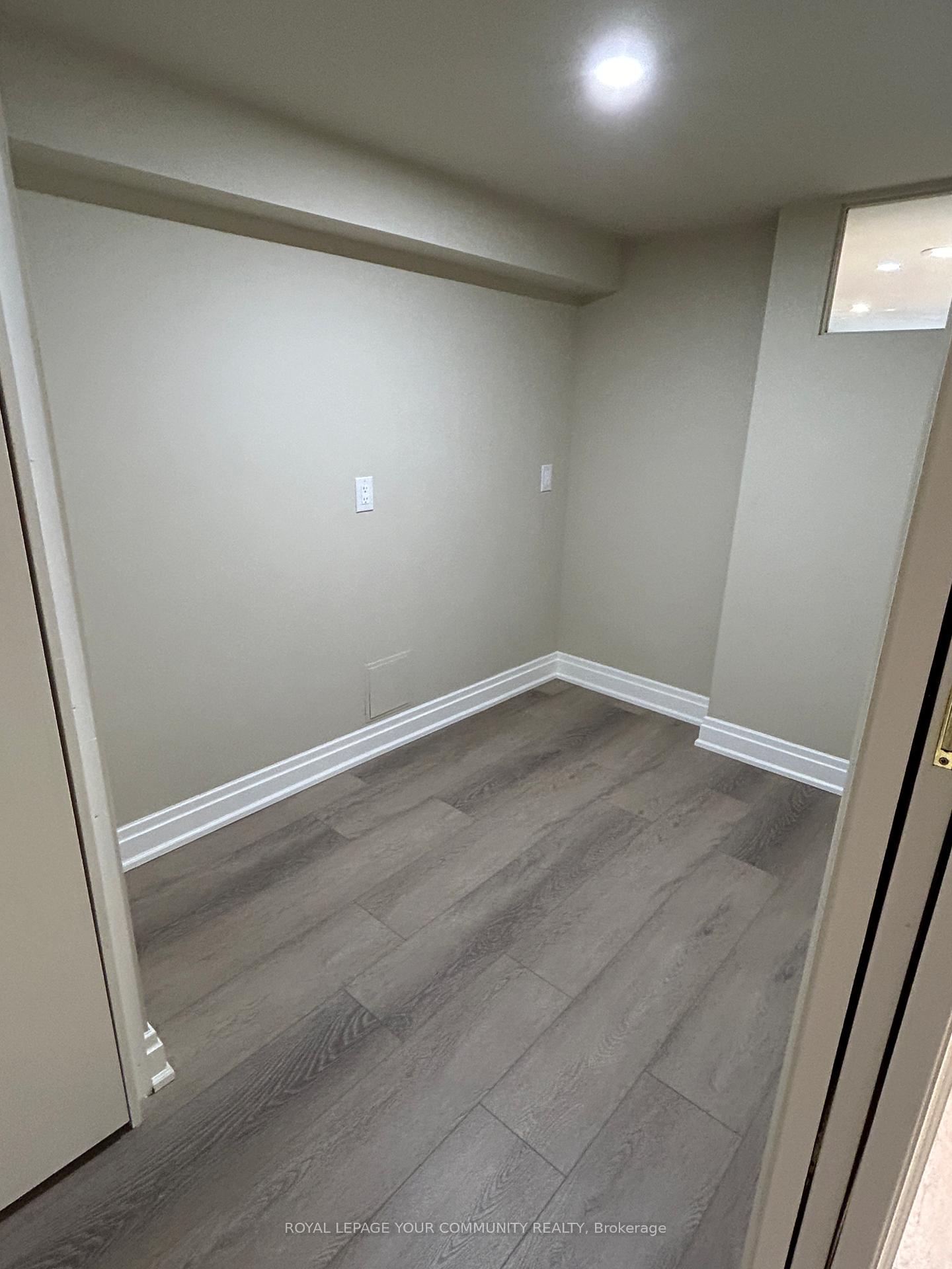 Photo 7 of Unit Lower, 2 Rougecrest Drive, Markham, Markham Village — HOMEH