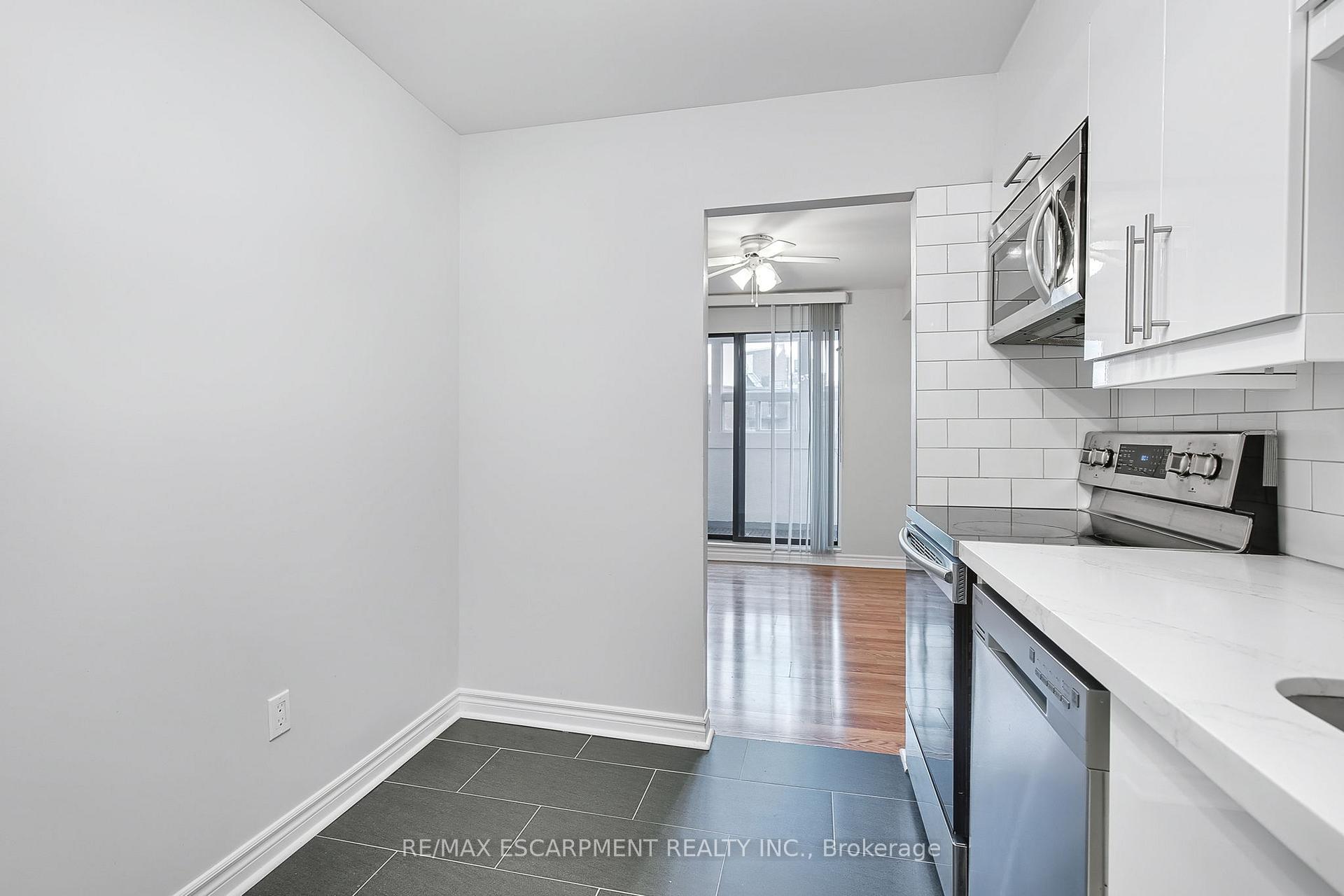 Photo 23 of Unit 501, 23 Main Street, Hamilton, Dundas — HOMEH