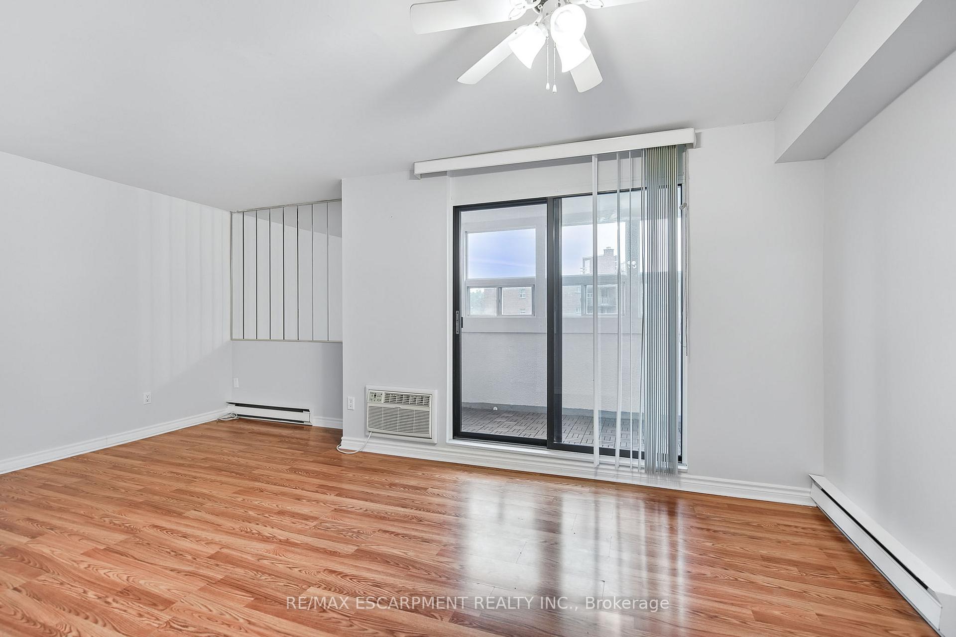 Photo 6 of Unit 501, 23 Main Street, Hamilton, Dundas — HOMEH